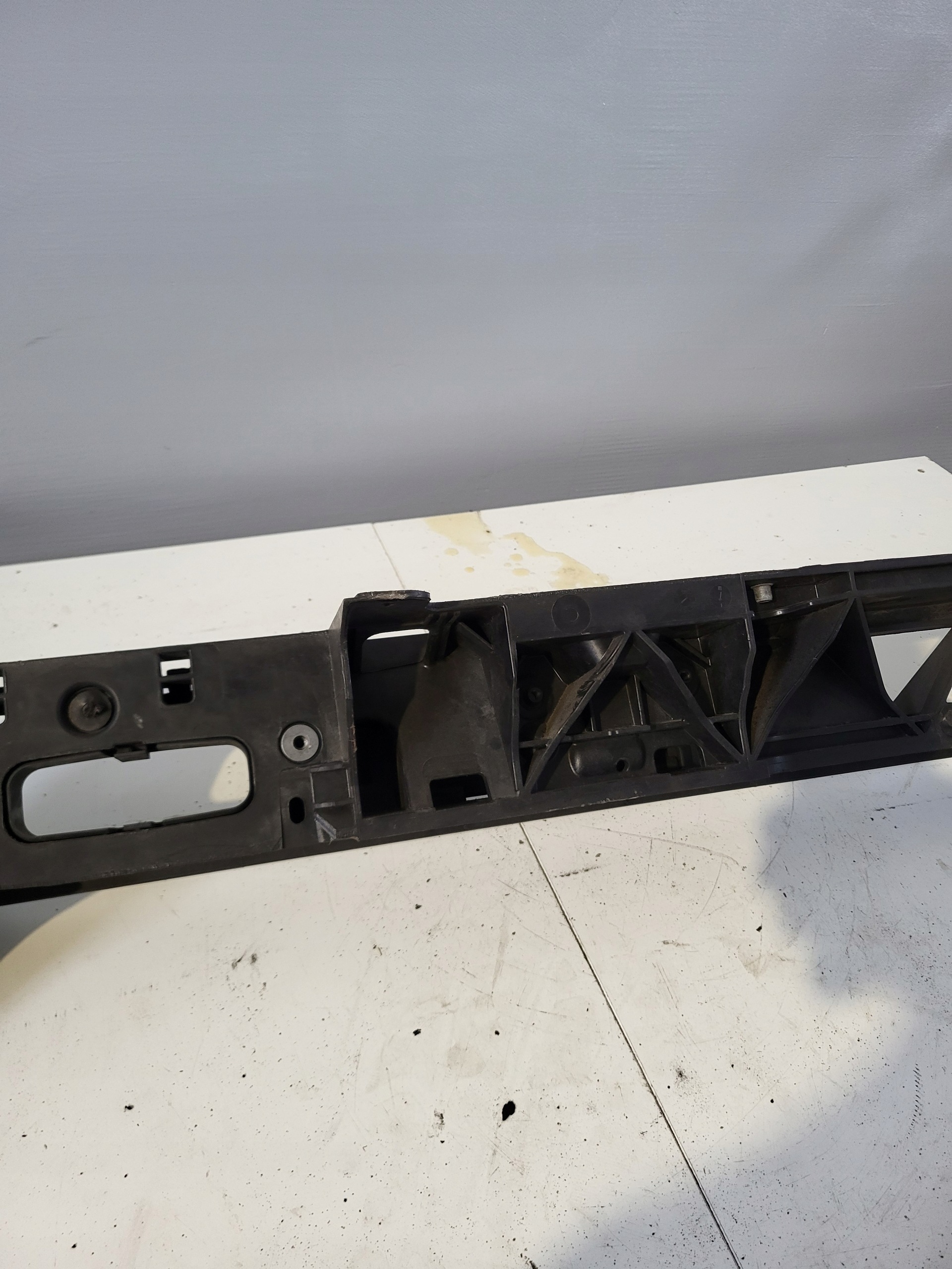 Reforço de cinto superior OEM 9824055880 para Peugeot image 8