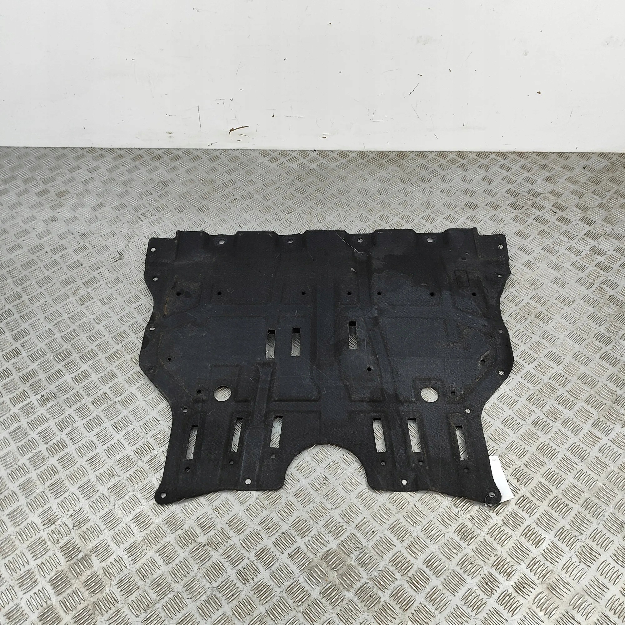Underkroppssköld OEM 758925341R för Renault Austral Rafale image 2