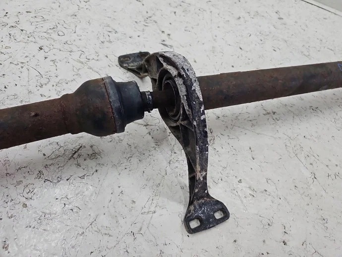 Arbre de transmission OEM 5N0521101E pour VW Tiguan 5N image 4