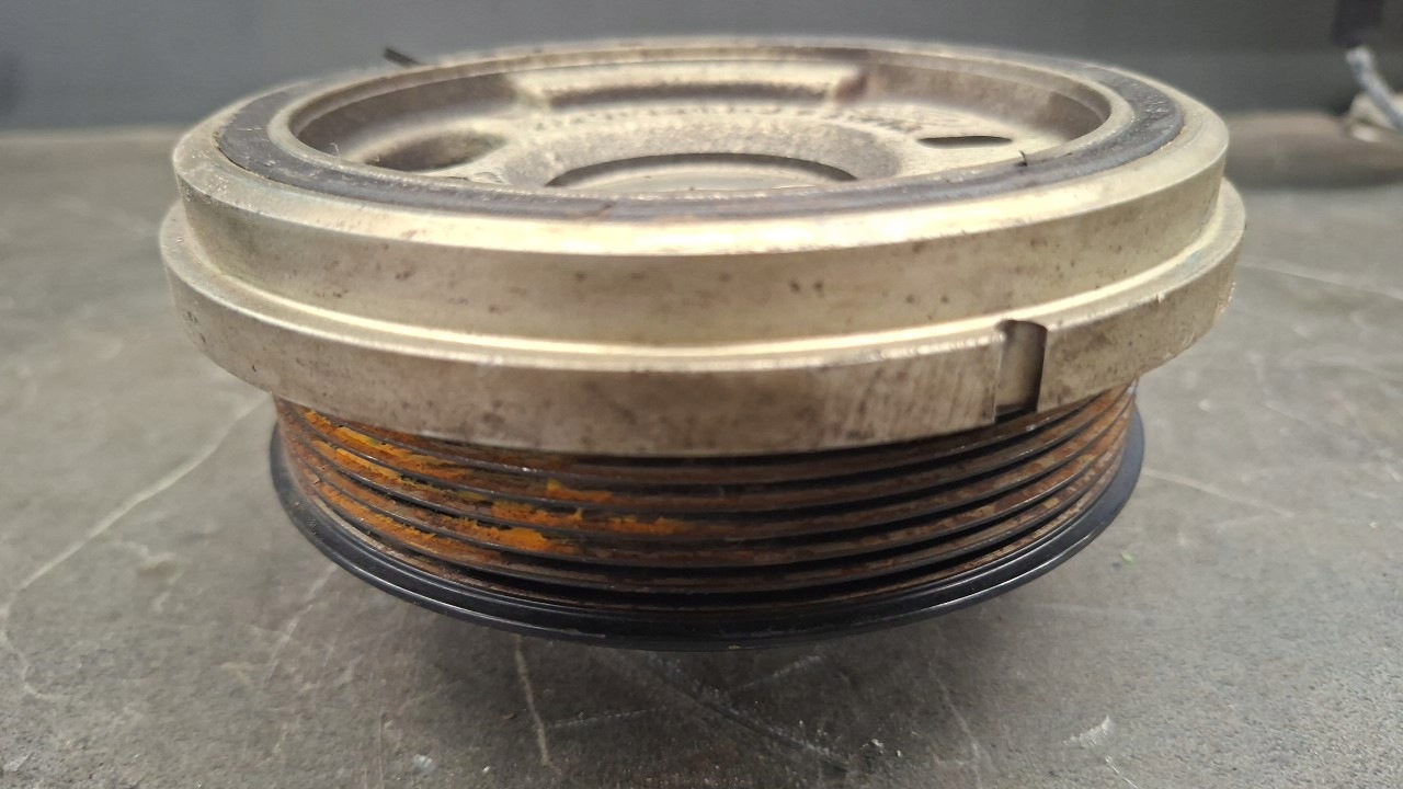 Polia virabrequim Ford Puma MK2 OEM L1BG-6316-B image 3