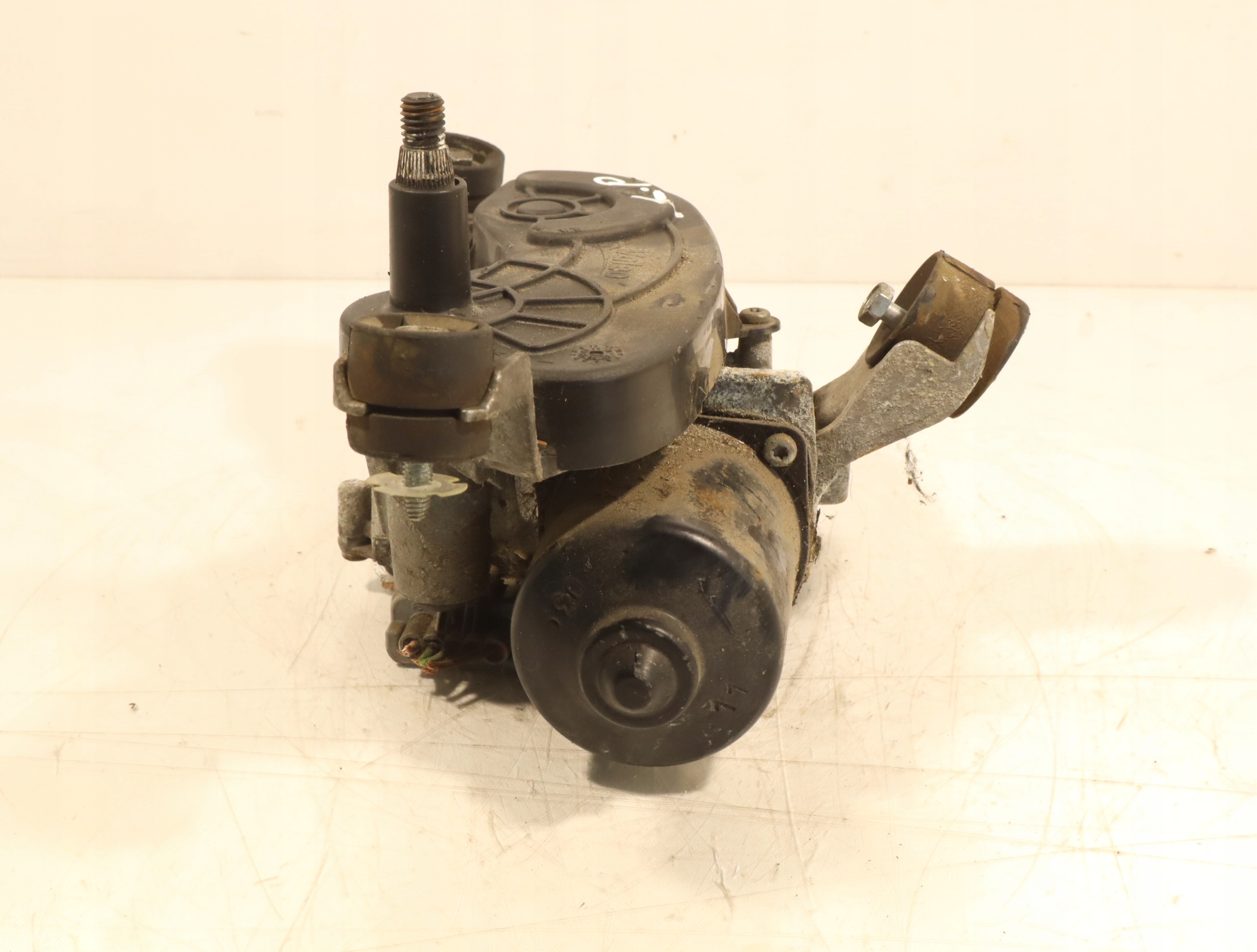 Motor do limpa-vidros esquerdo CITROEN C5 III X7 OEM 53569612 image 3