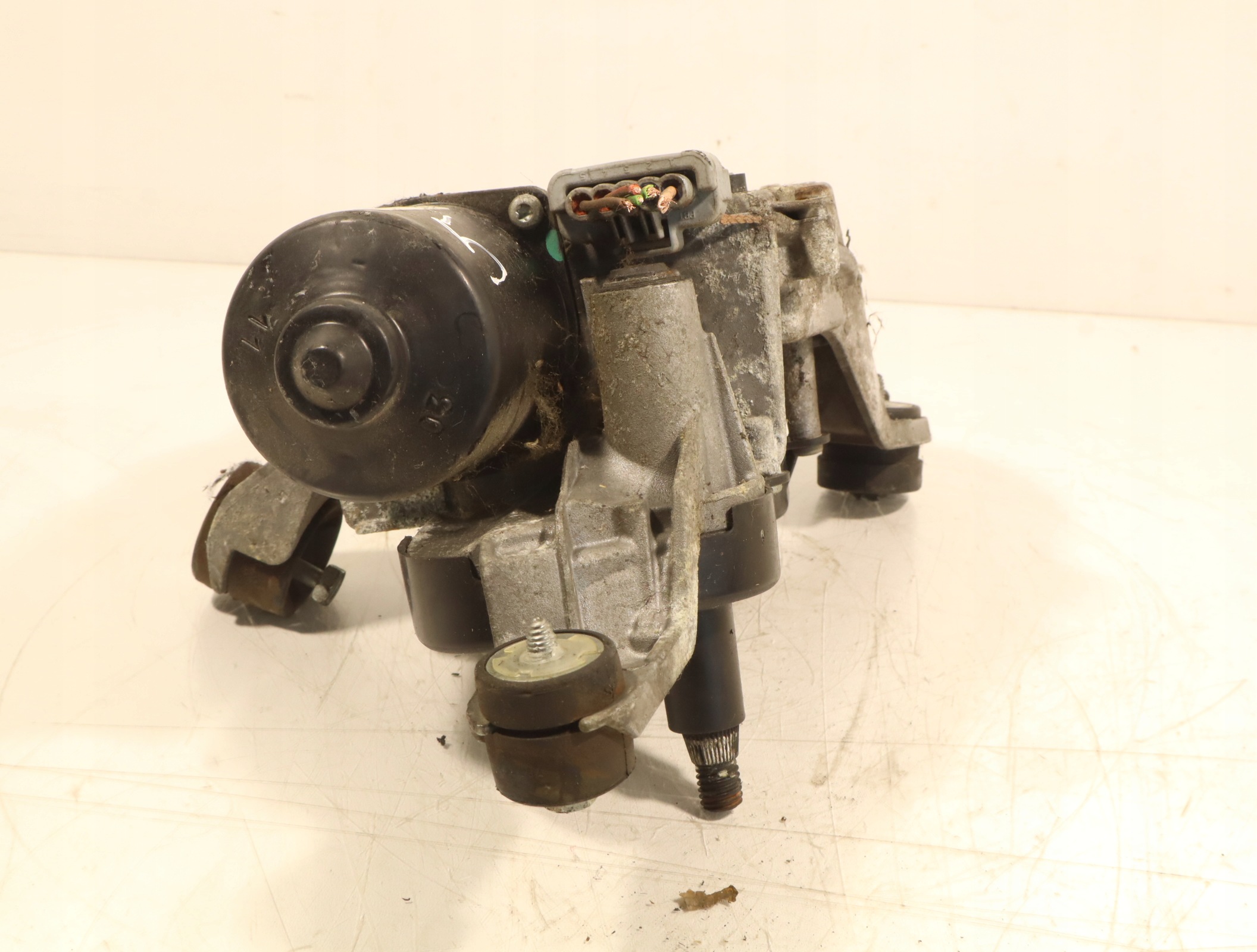 Motor do limpa-vidros esquerdo CITROEN C5 III X7 OEM 53569612 image 5