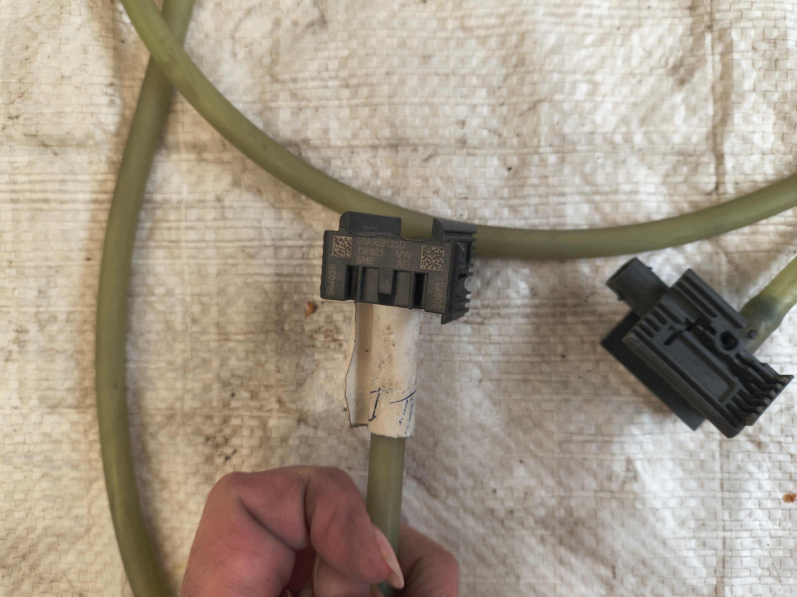 Fußgängerschutzsensor AUDI Q5 II 80A959121D