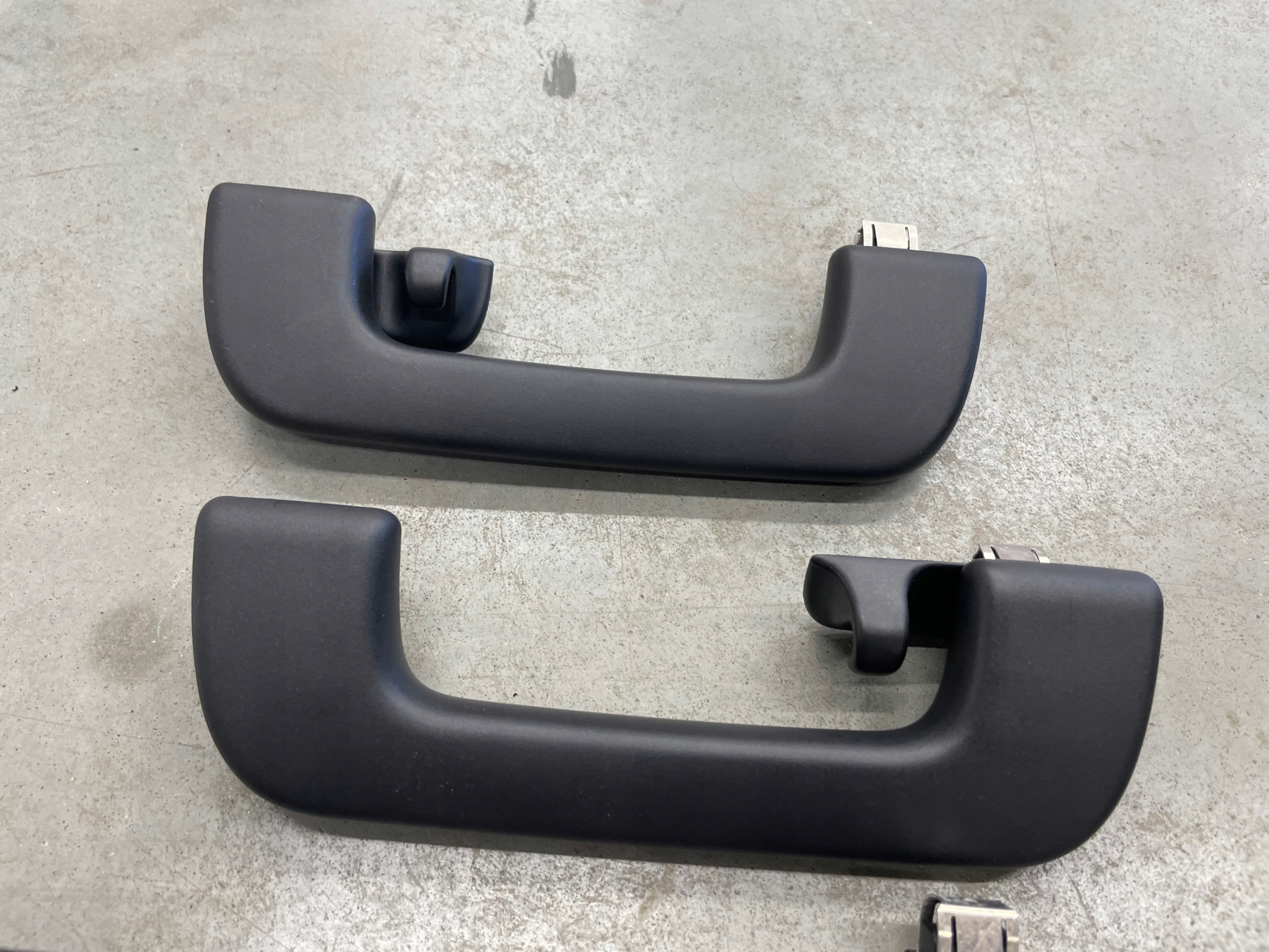 Audi Q7 Katto Kahva Set OEM 80A857607A Soul Musta