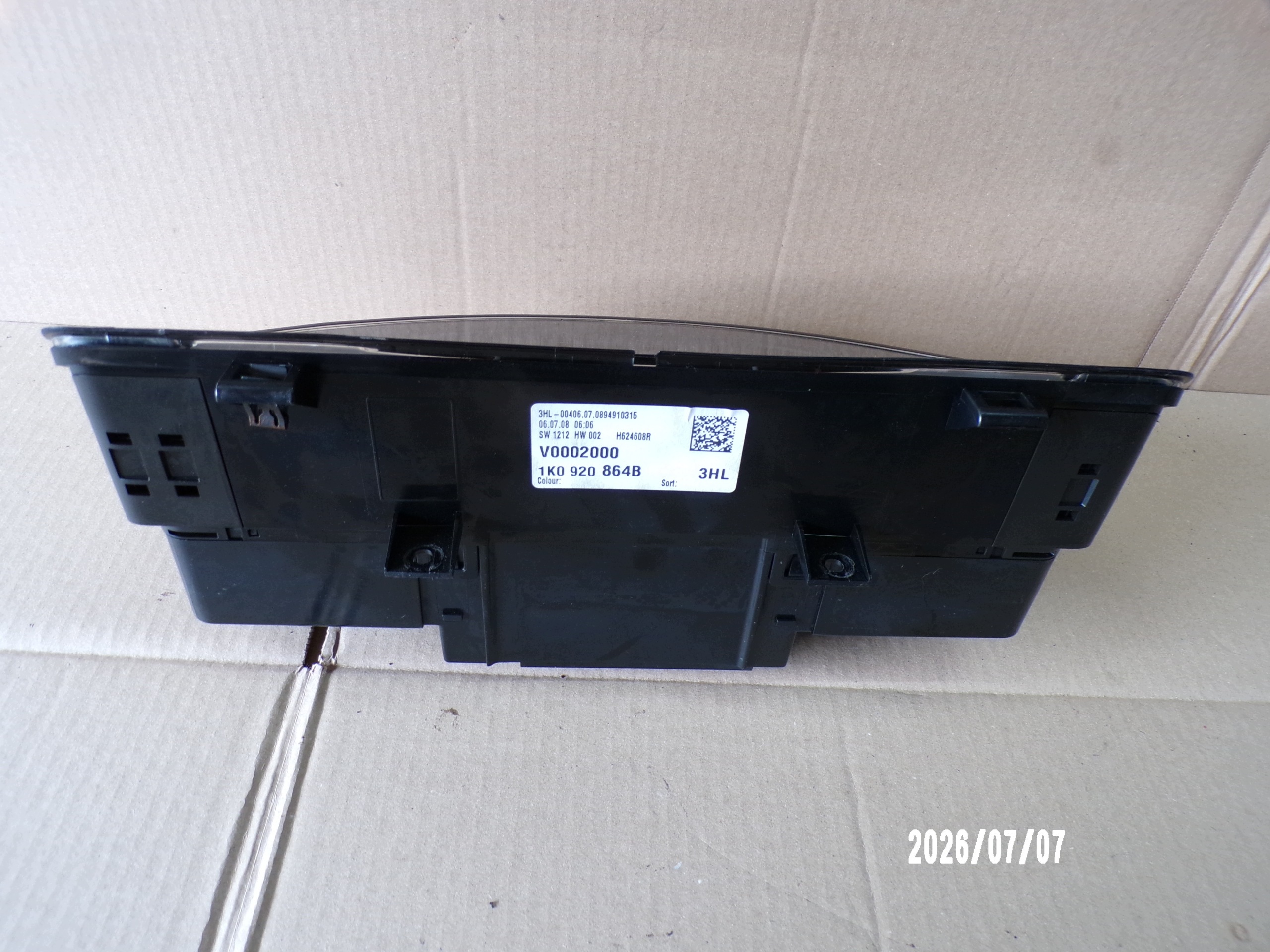 Compteur VW Golf V 1.9 TDI OEM 1K0920864B image 5