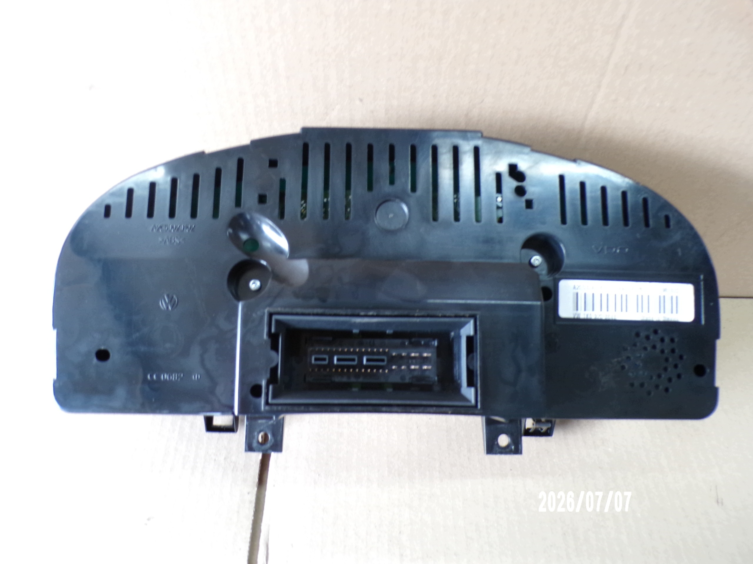 Compteur VW Golf V 1.9 TDI OEM 1K0920864B image 8