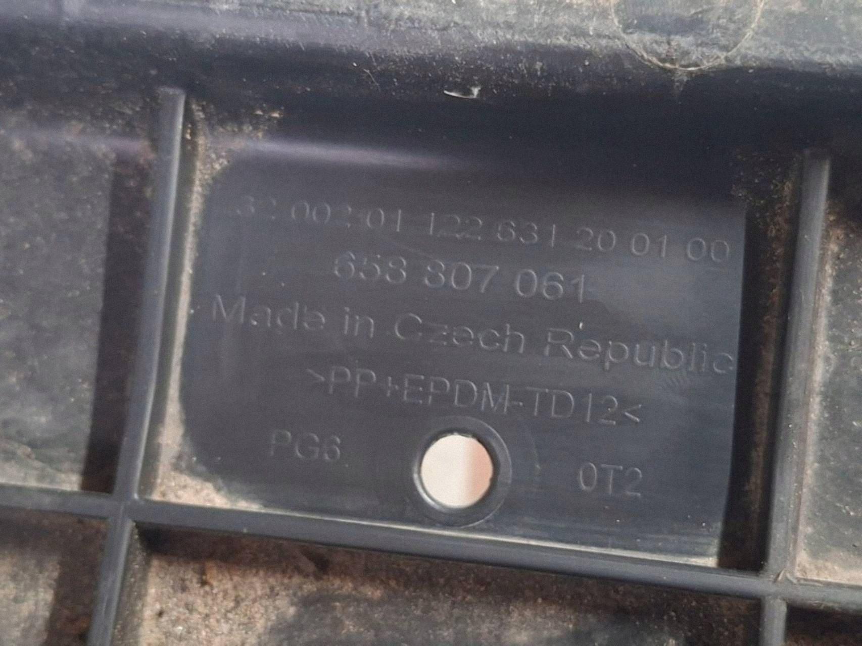 Cache pare-chocs avant OEM 658807061 pour Skoda Kamiq image 4