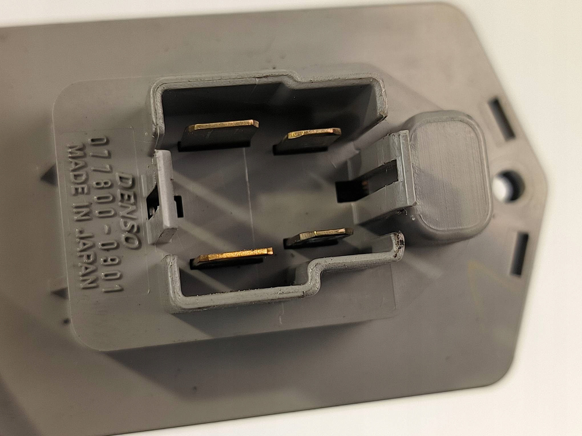 Subaru Gebläsewiderstand OEM 077800-0901 Gebraucht image 3