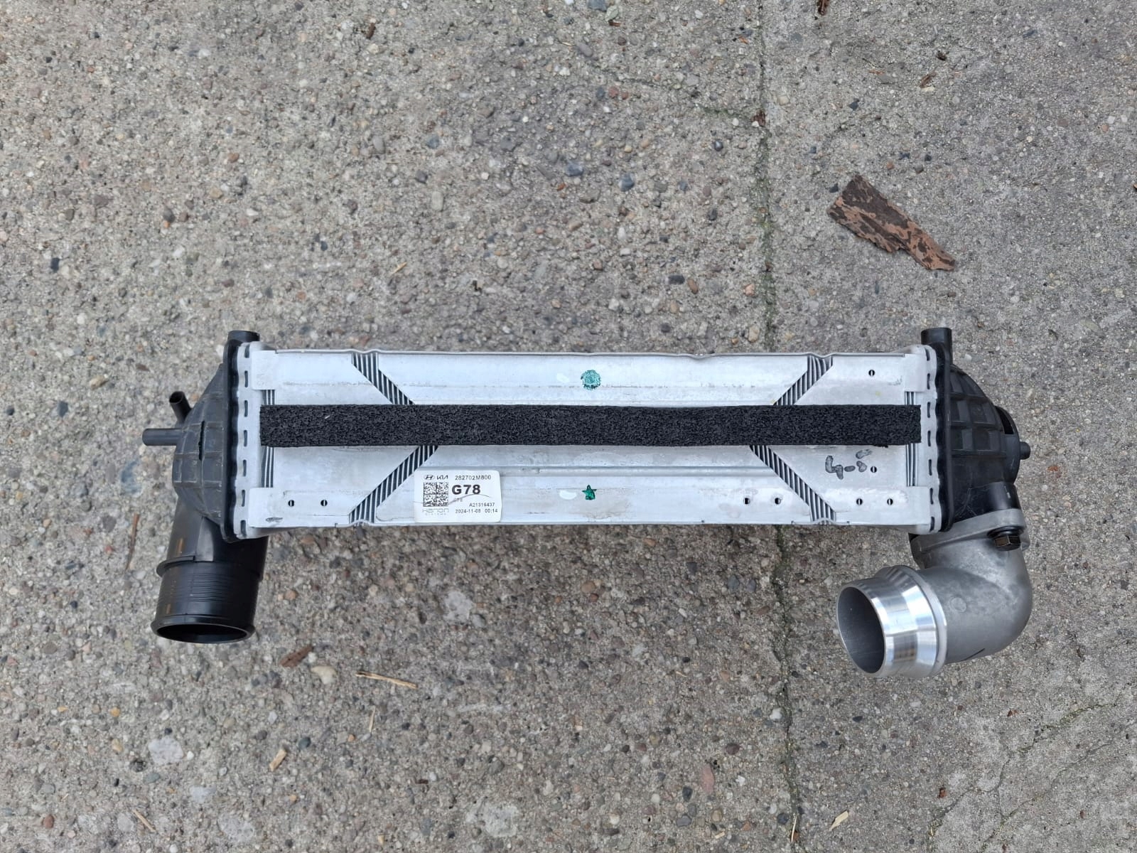 Intercooler OEM 282702M800 pour Kia Sportage V image 3