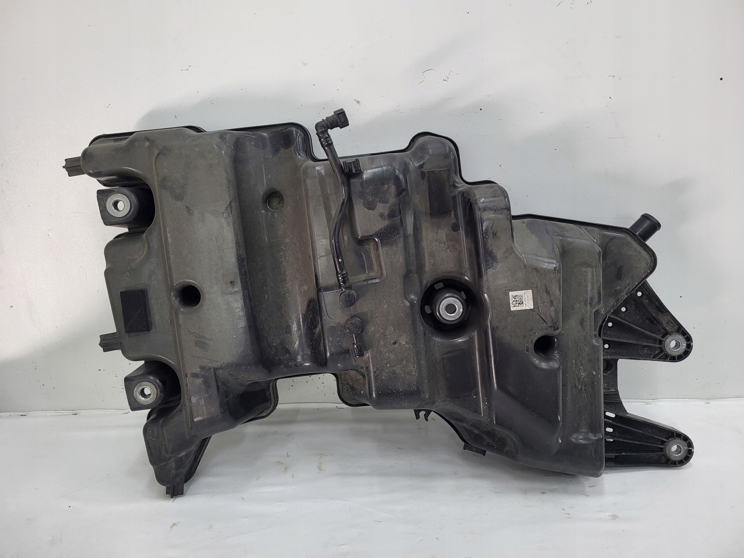 AdBlue-Tank Mercedes Vito W447 OEM A0994711400 A4474707700 image 2