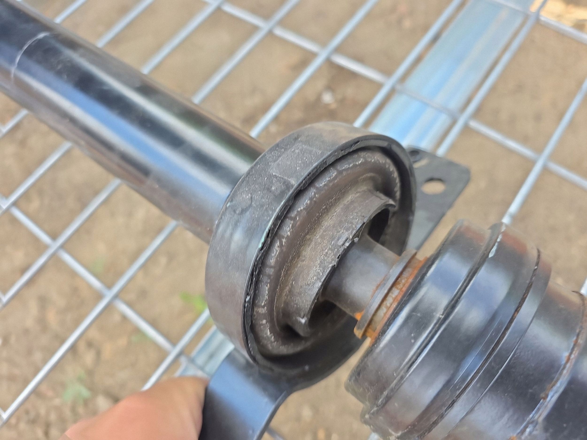 Árbol de transmisión Audi Q5 II OEM 80A521101A - Usado image 5