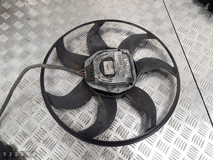 2006 BMW 3 Serie E90 radiateurventilator met diffusor 2000 diesel 3137229021