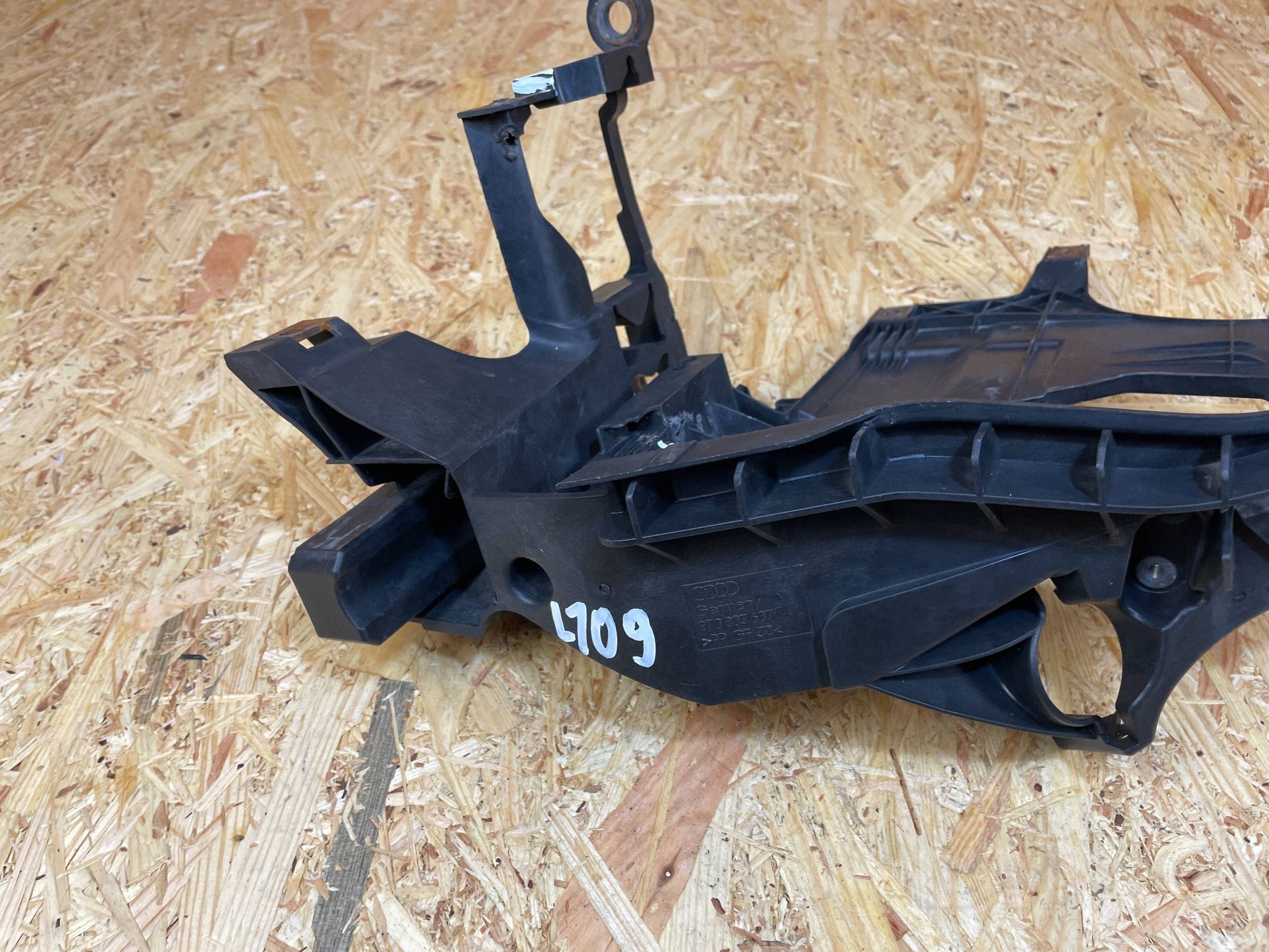 Scheinwerfer-Schieber Audi A5 8T OEM 8T0805607 Links image 4