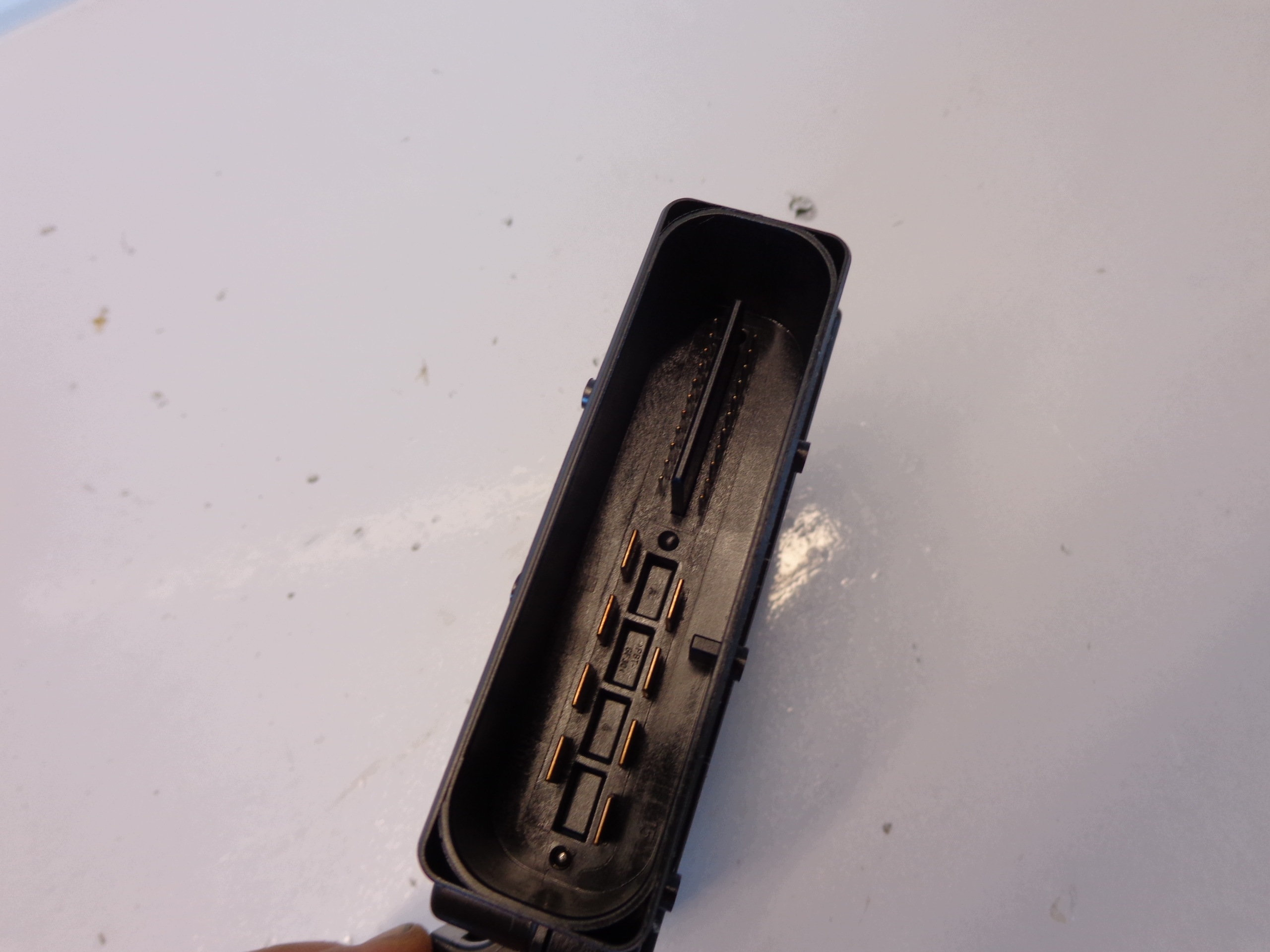 Module Commande Frein à Main Audi A6 C6 OEM 4F0907801B image 4