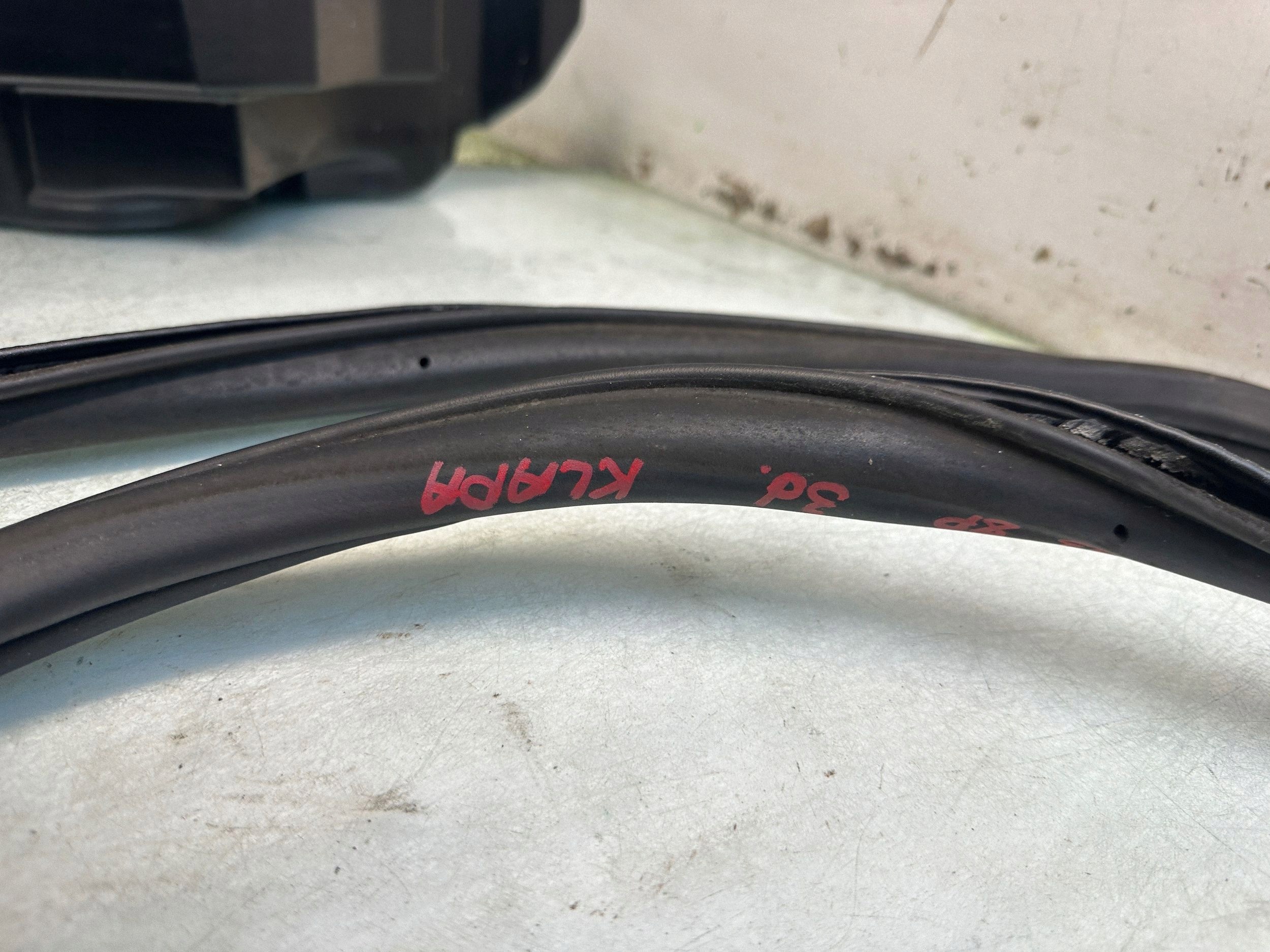 OEM 213 Kraftstoff-Einfüllstutzen für Ford Fiesta mk6 1.4 TDCi