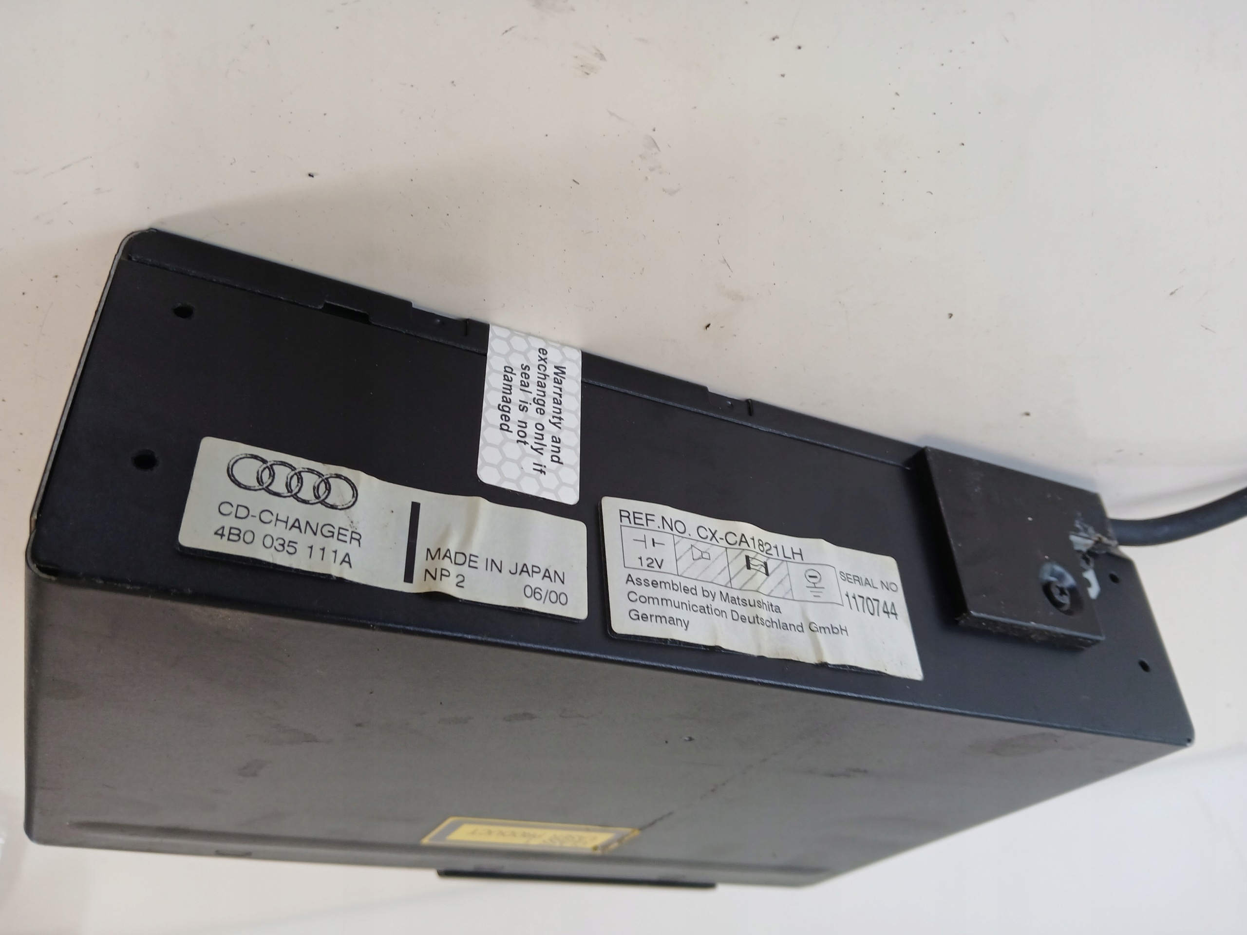 Changeur de plaques Audi OE 4B0035111A d'occasion image 6