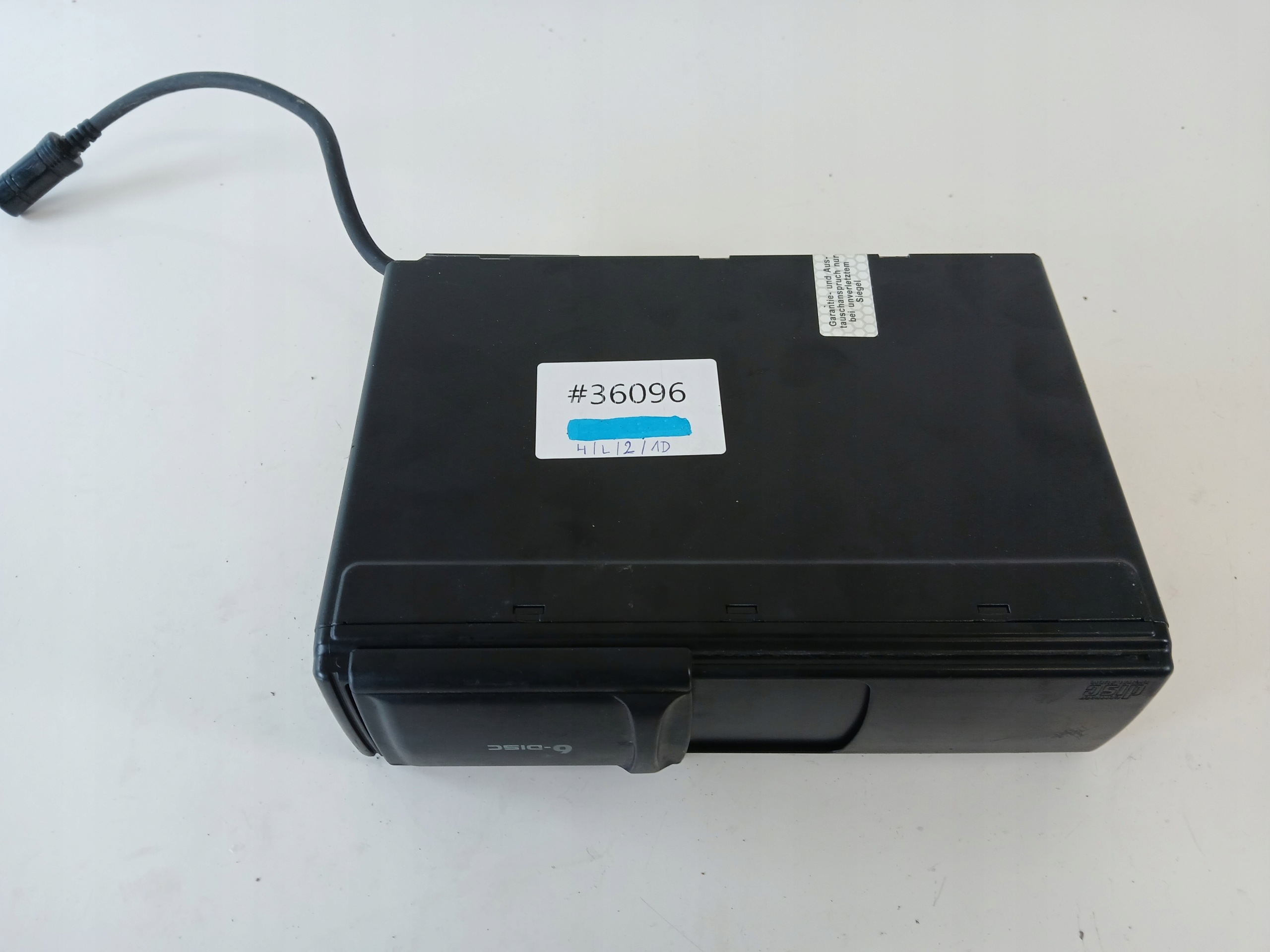 Changeur de plaques Audi OE 4B0035111A d'occasion image 9