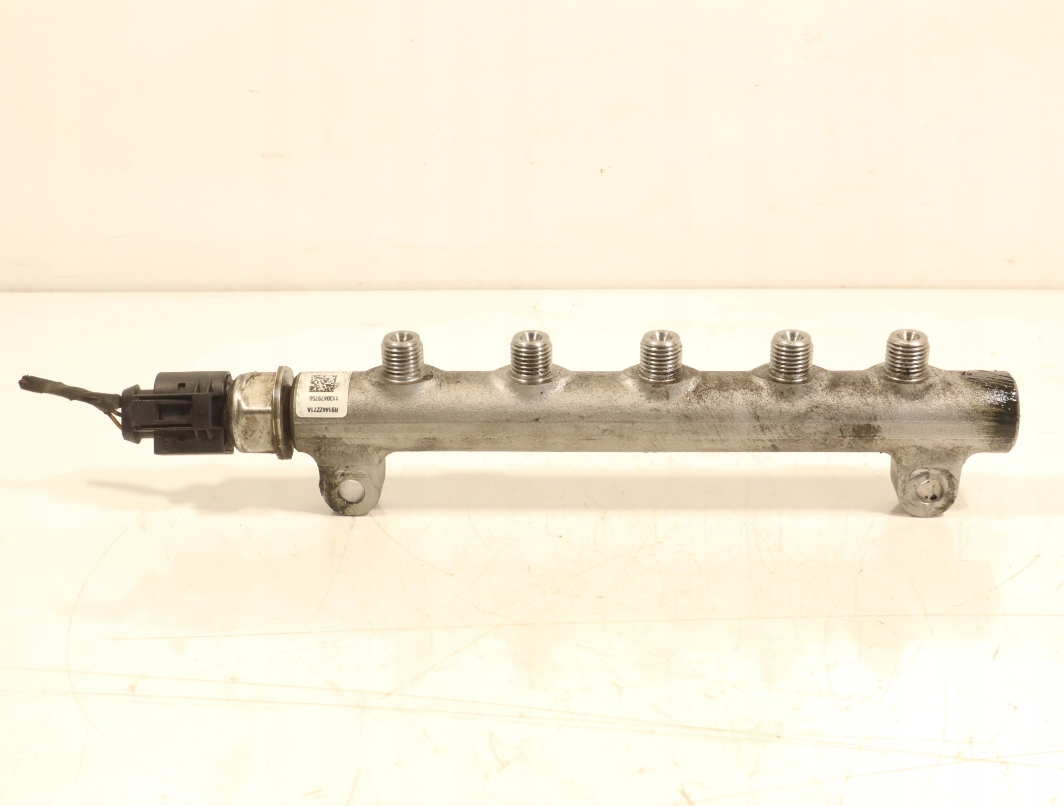 Hyundai I20 1.4CRDI ruiskutusputki OEM R9144Z271A image 2