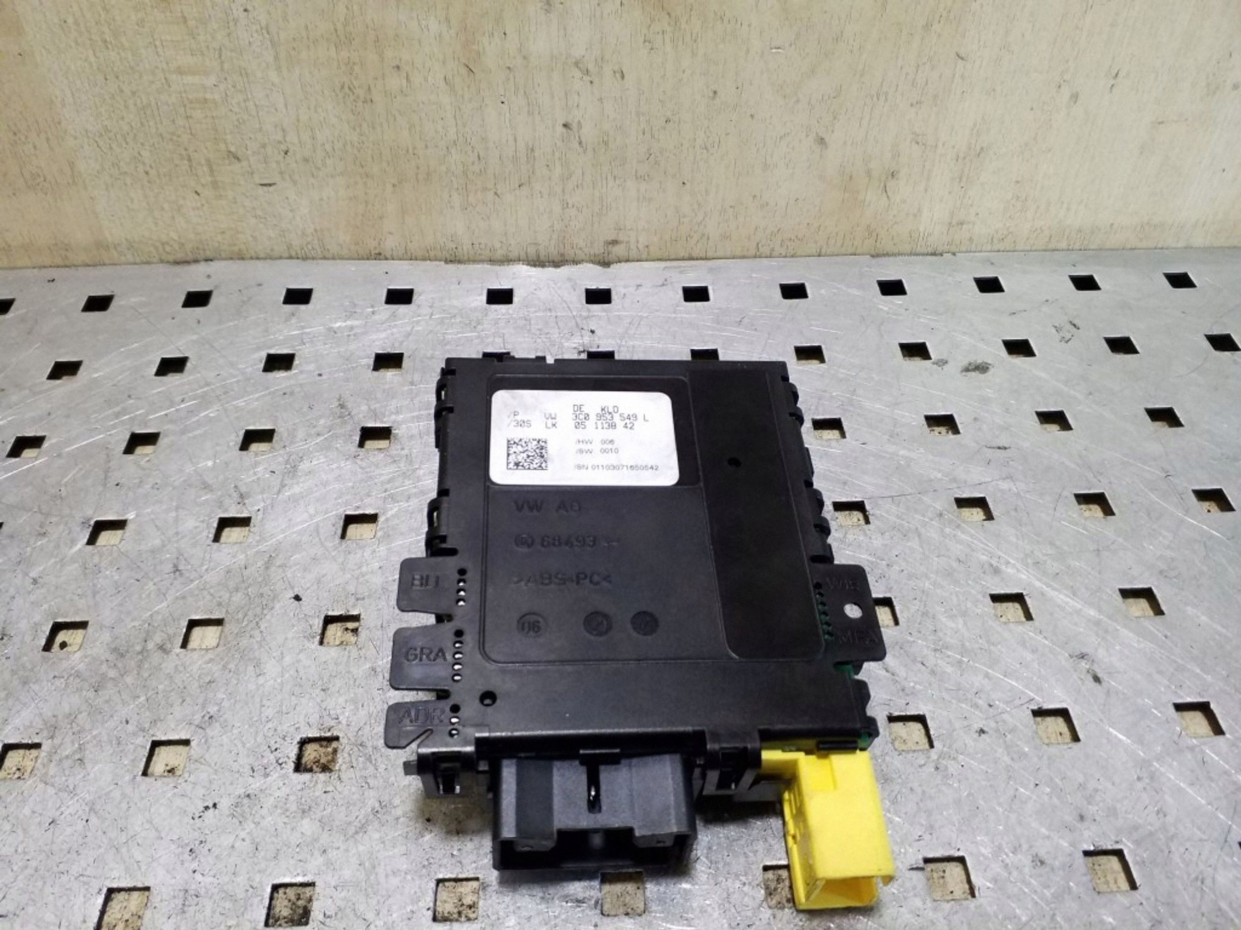 Sensor de posición de dirección OEM 3C0953549L VW Passat B8 image 2