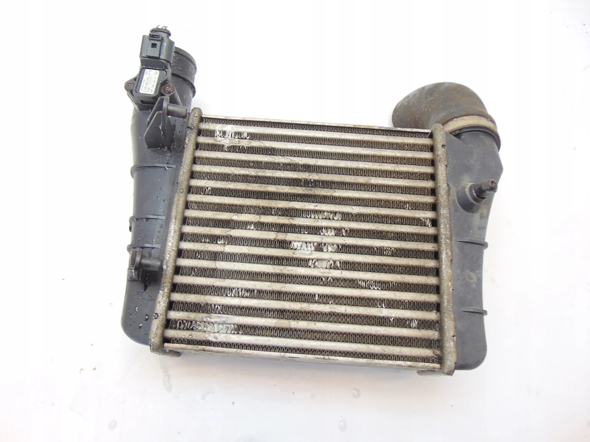 Välijäähdytin Audi A4 B7 2.0 TDI Seat Exeo image 4