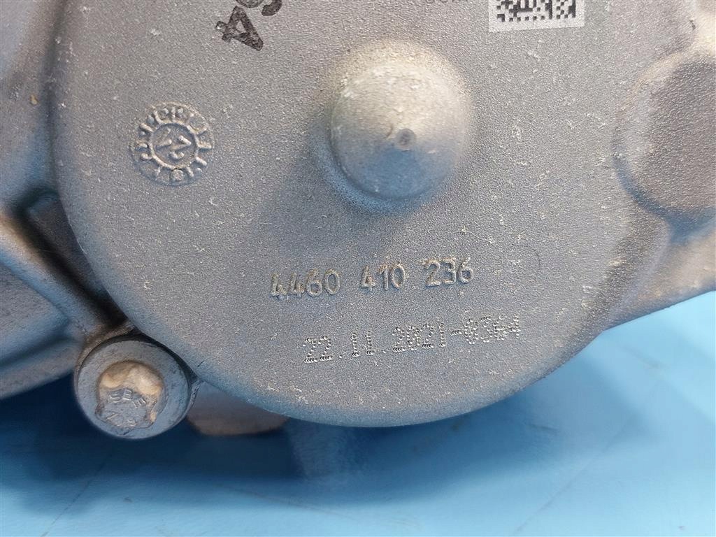 Mercedes-Benz GLA Hinterachsdifferential OEM A2473505104 image 6