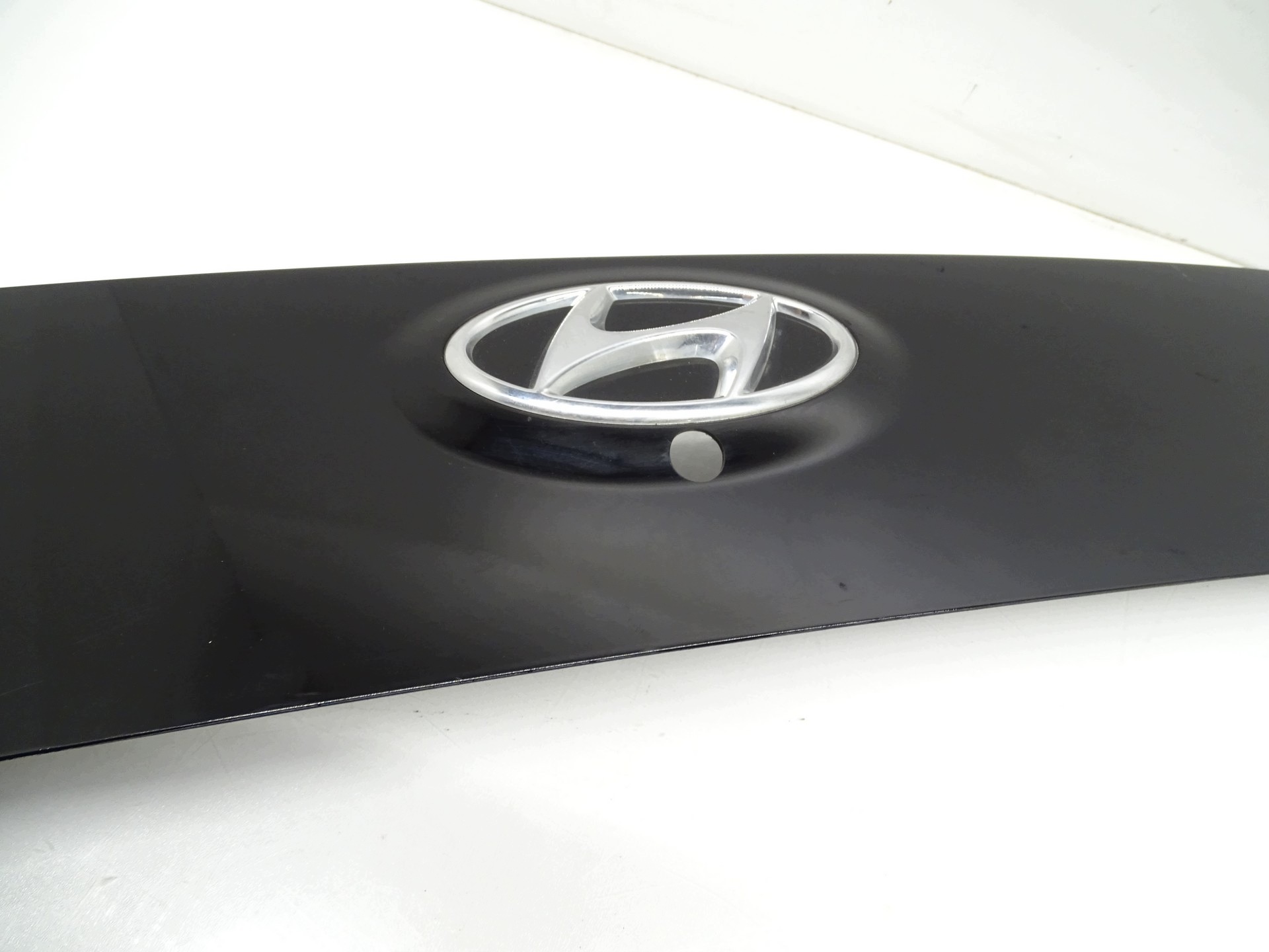 OEM 87311-Q0400 Tavaratilan Kannen Lista Hyundai Bayon 24R