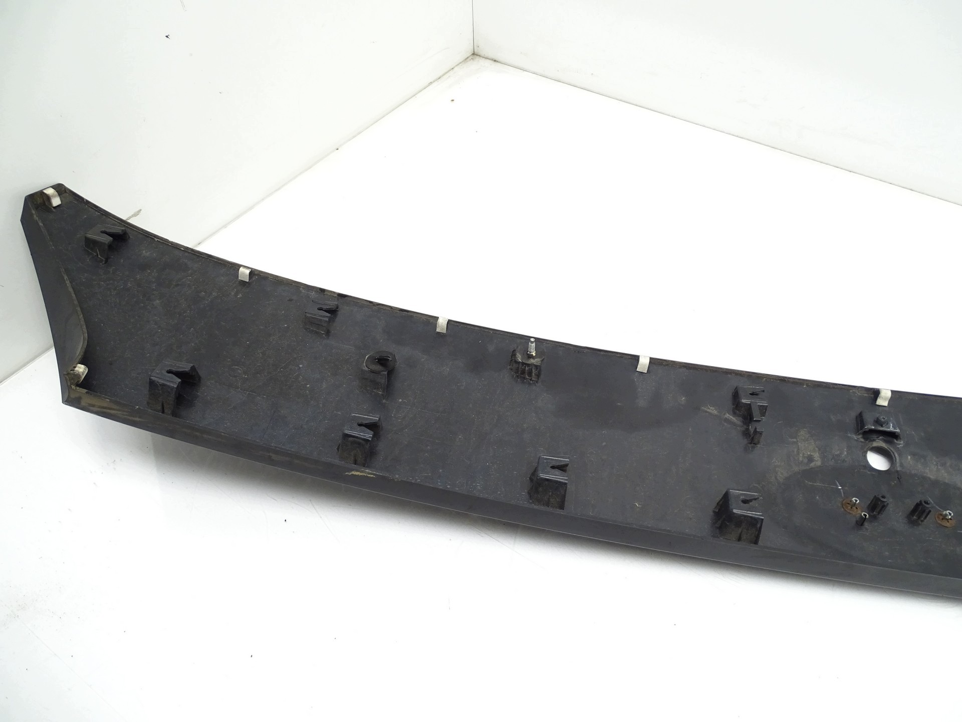 OEM 87311-Q0400 Heckklappenleiste für Hyundai Bayon 24R image 7
