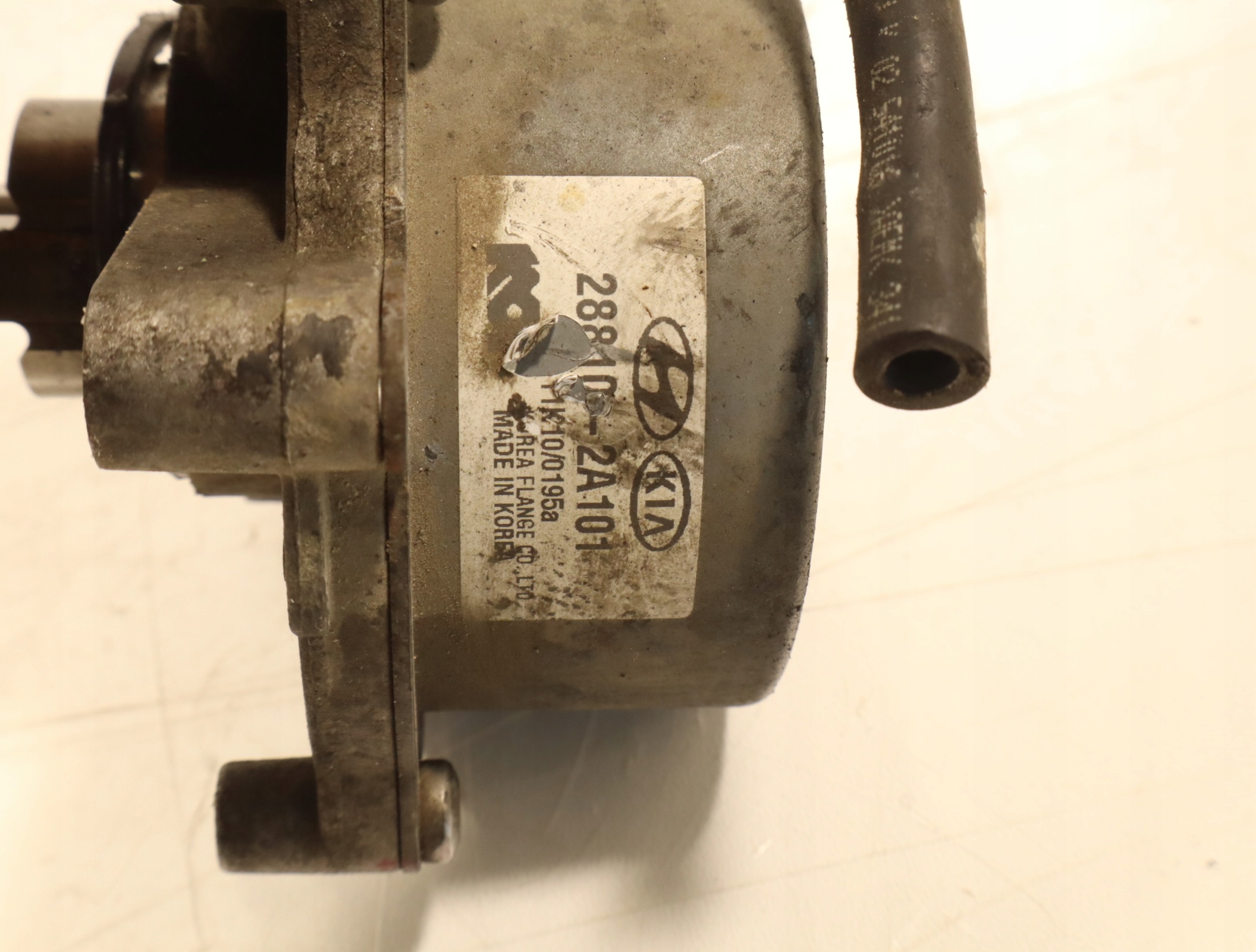 Bomba de vacío OEM 28810-2A101 para Hyundai i30 1.6 CRDI image 7