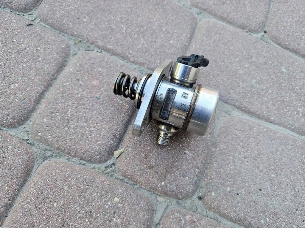 OEM 9812133780 Korkeapainepumppu Peugeot 308 SW:lle
