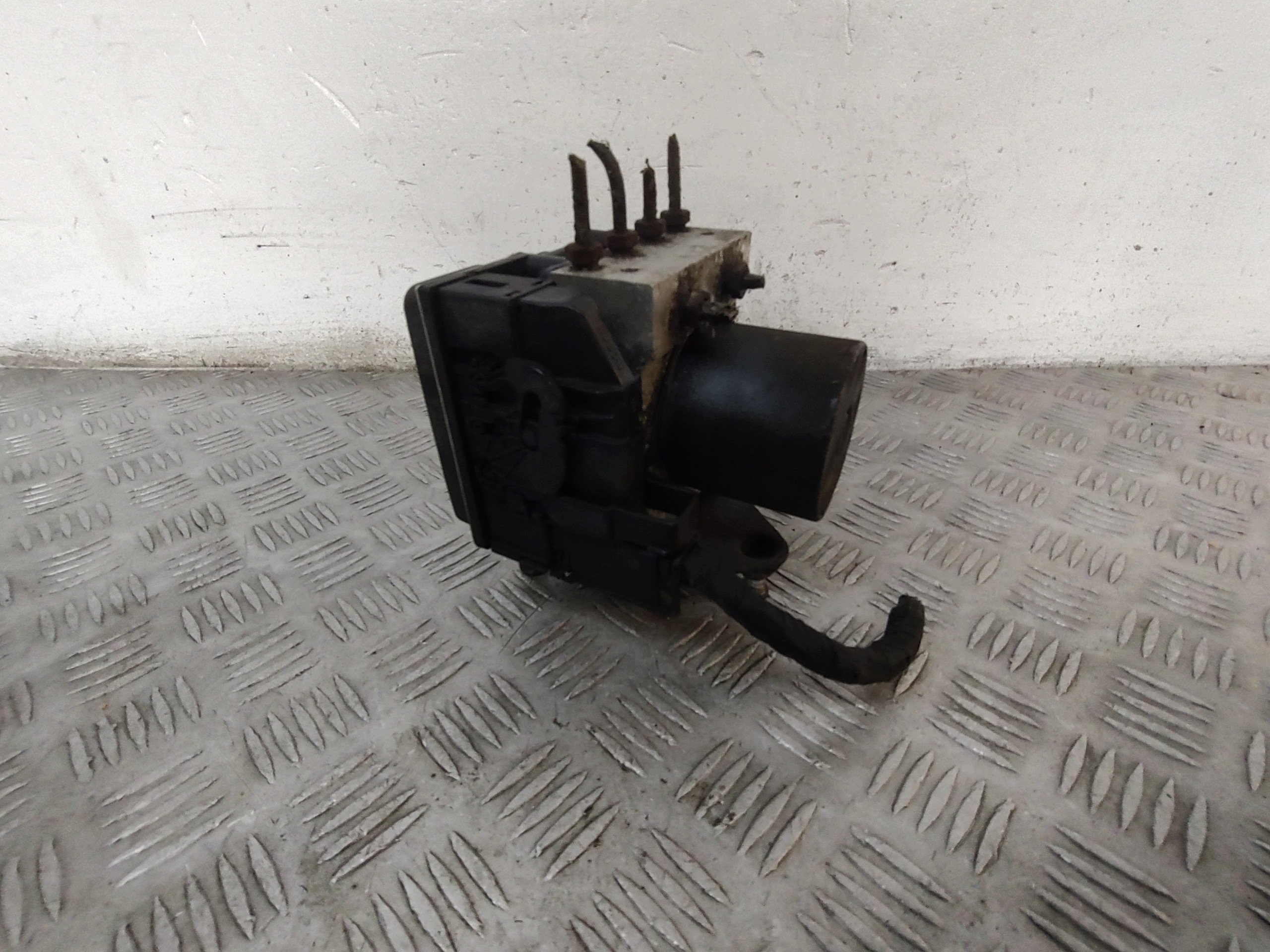 ABS-Pumpe Mercedes Vito Viano W639 OEM A0014461489 image 3
