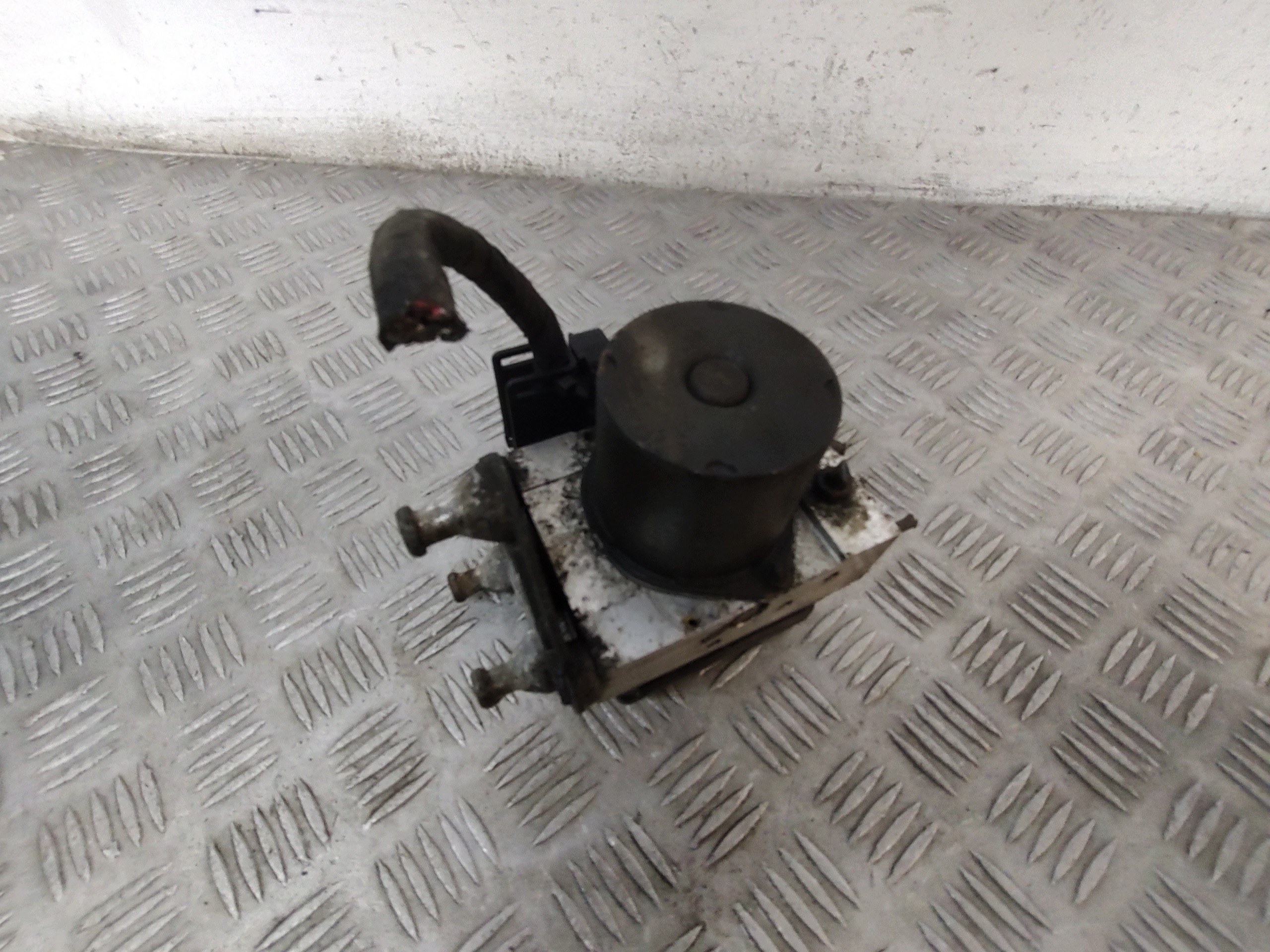 ABS-Pumpe Mercedes Vito Viano W639 OEM A0014461489 image 5