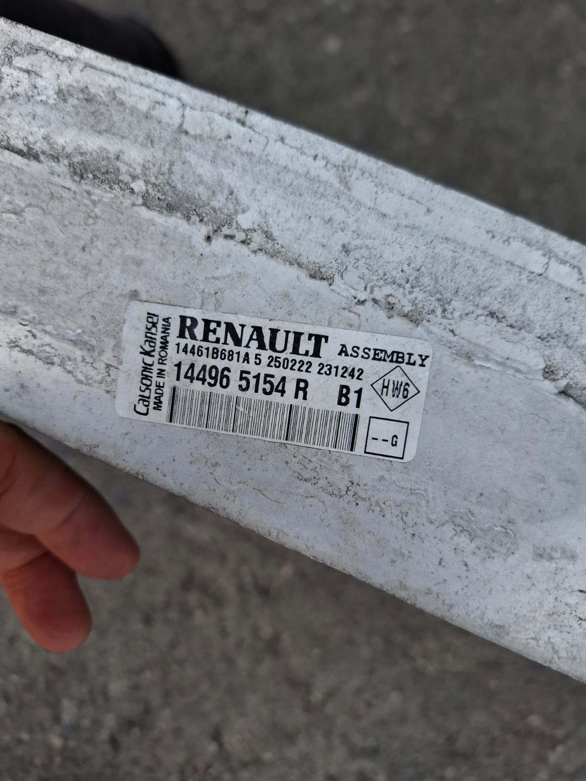 Ilmajäähdytin OEM 144965154R Renault Clio IV:lle, Capturille