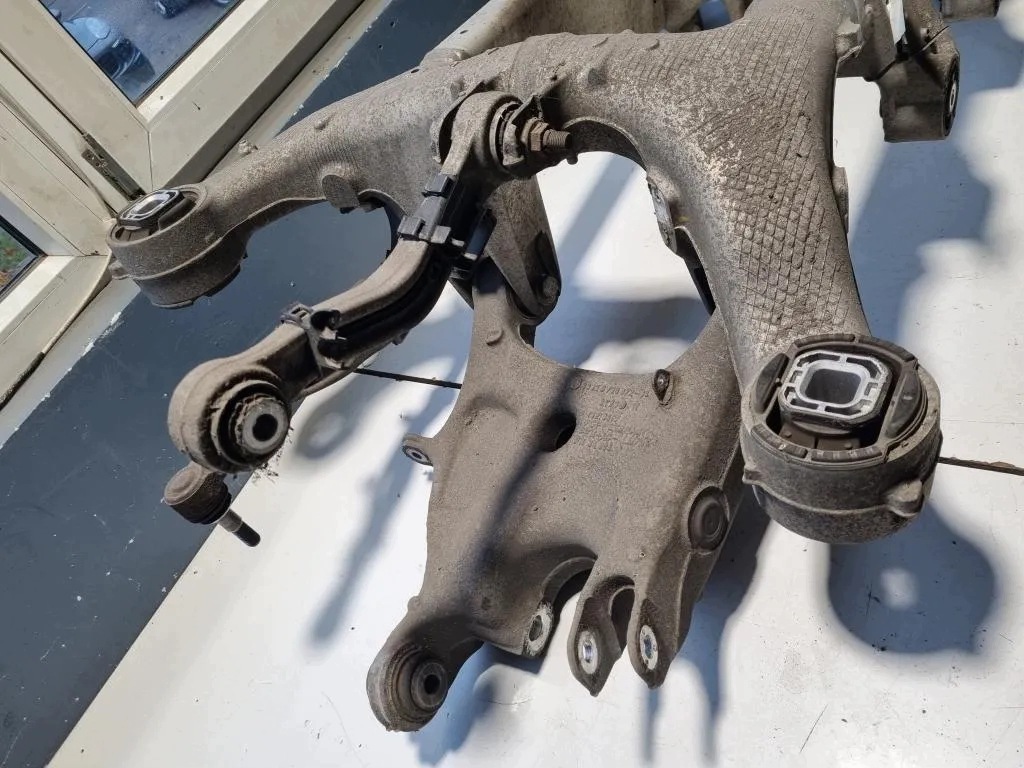 BMW Hinterachsschwinge OEM 6799103 image 5