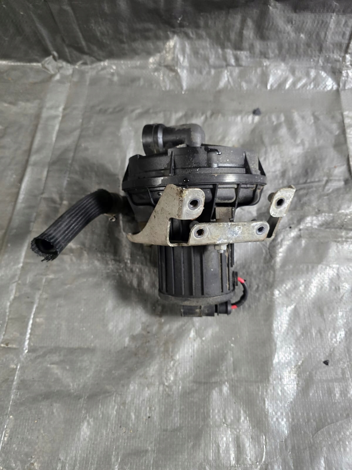 Audi OE 06A959253B sekundärluftpump image 2