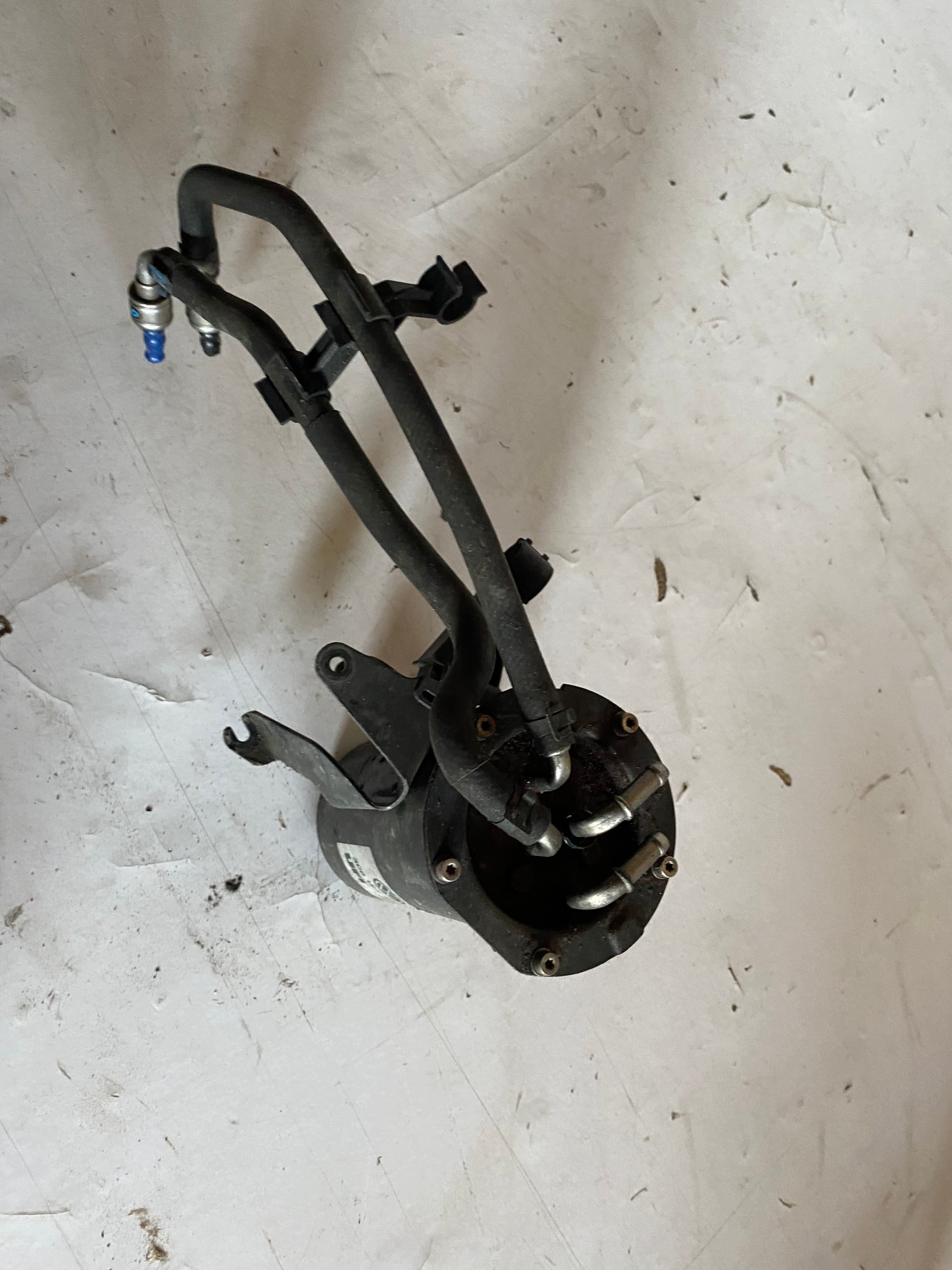 Bränslefilterhus OEM 3C0127400D 1.6/2.0 TDI image 3