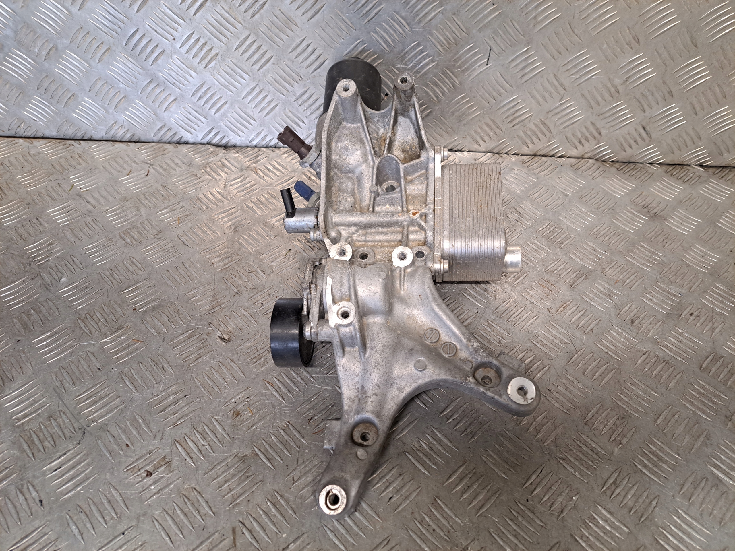 Oliefilterhuis Basis OEM 06L903143D 2.0 TSI image 4