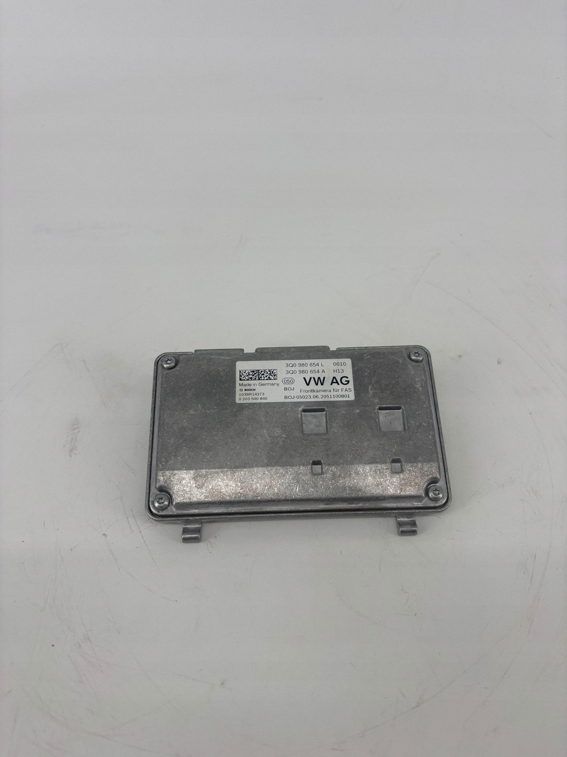 Rijstrookassistent Camera OEM 3Q0980654L VW Golf VII image 5