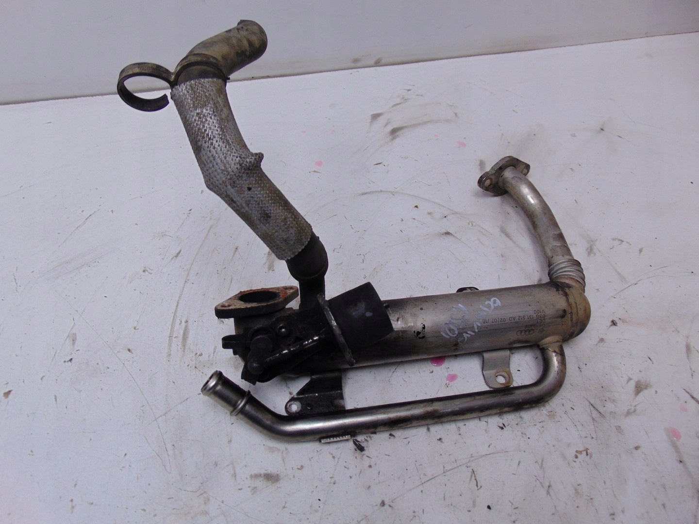 Refrigerador EGR usado OEM 03G131512AD VW Golf V 1.9 TDI