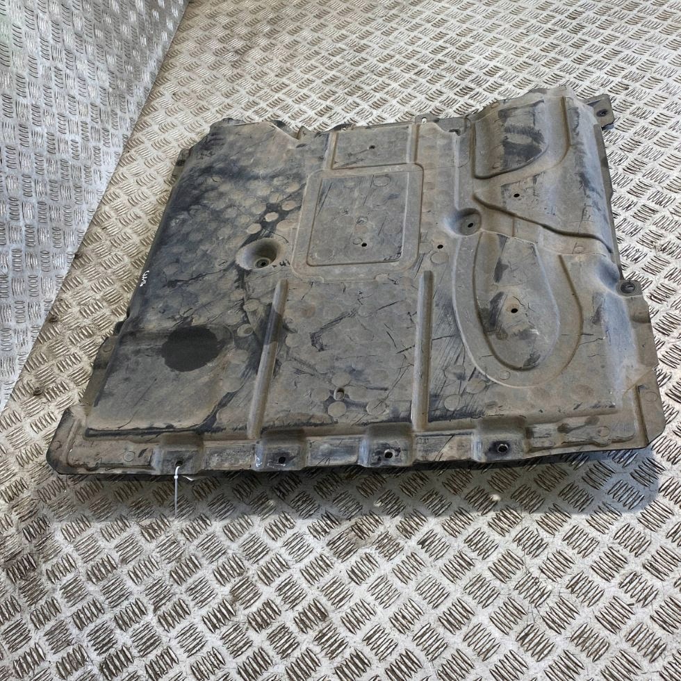 Getriebeabdeckung Mercedes-Benz GLC OEM 2535201300 image 4