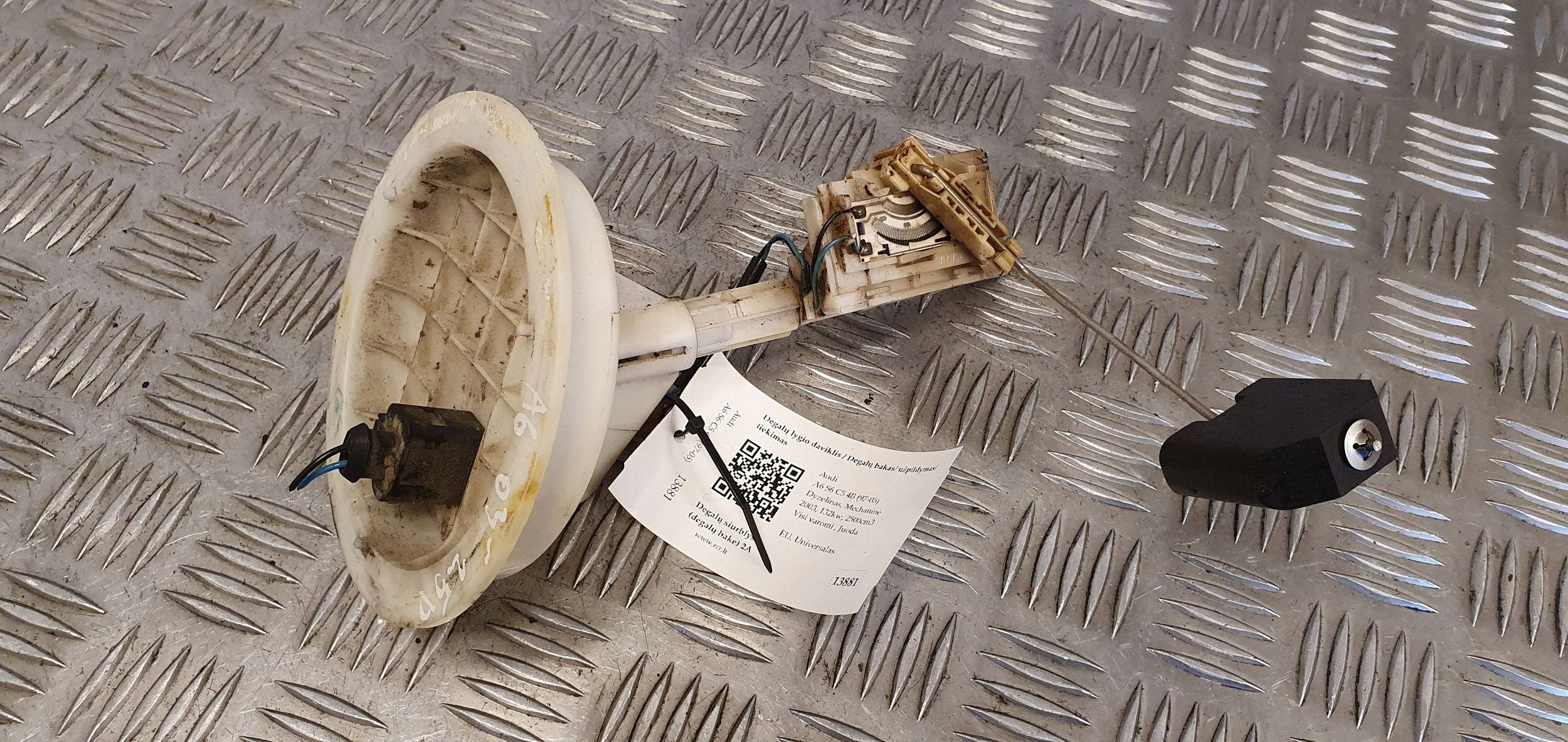 Bränslenivåsensor OEM 4B0201317R Audi A6 C5 Allroad image 3