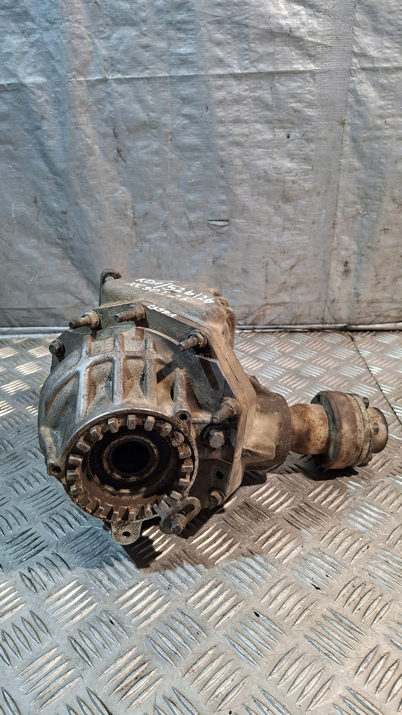 Volvo XC90 I 2.4D Reductor de ángulo OEM 30735299 image 5