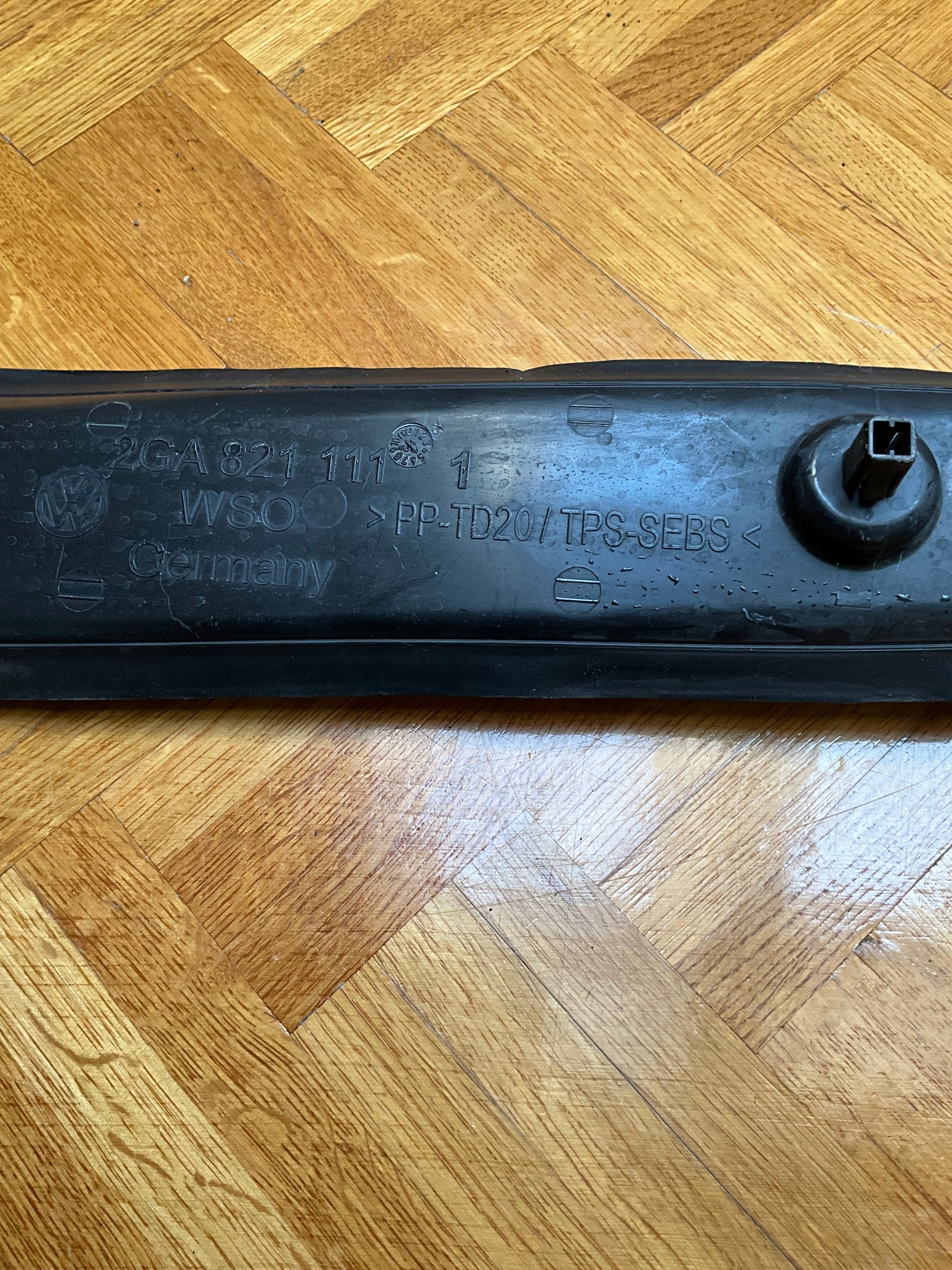 OEM 2GA821111 Para-Lama Esquerdo Dianteiro VW T-Roc image 4