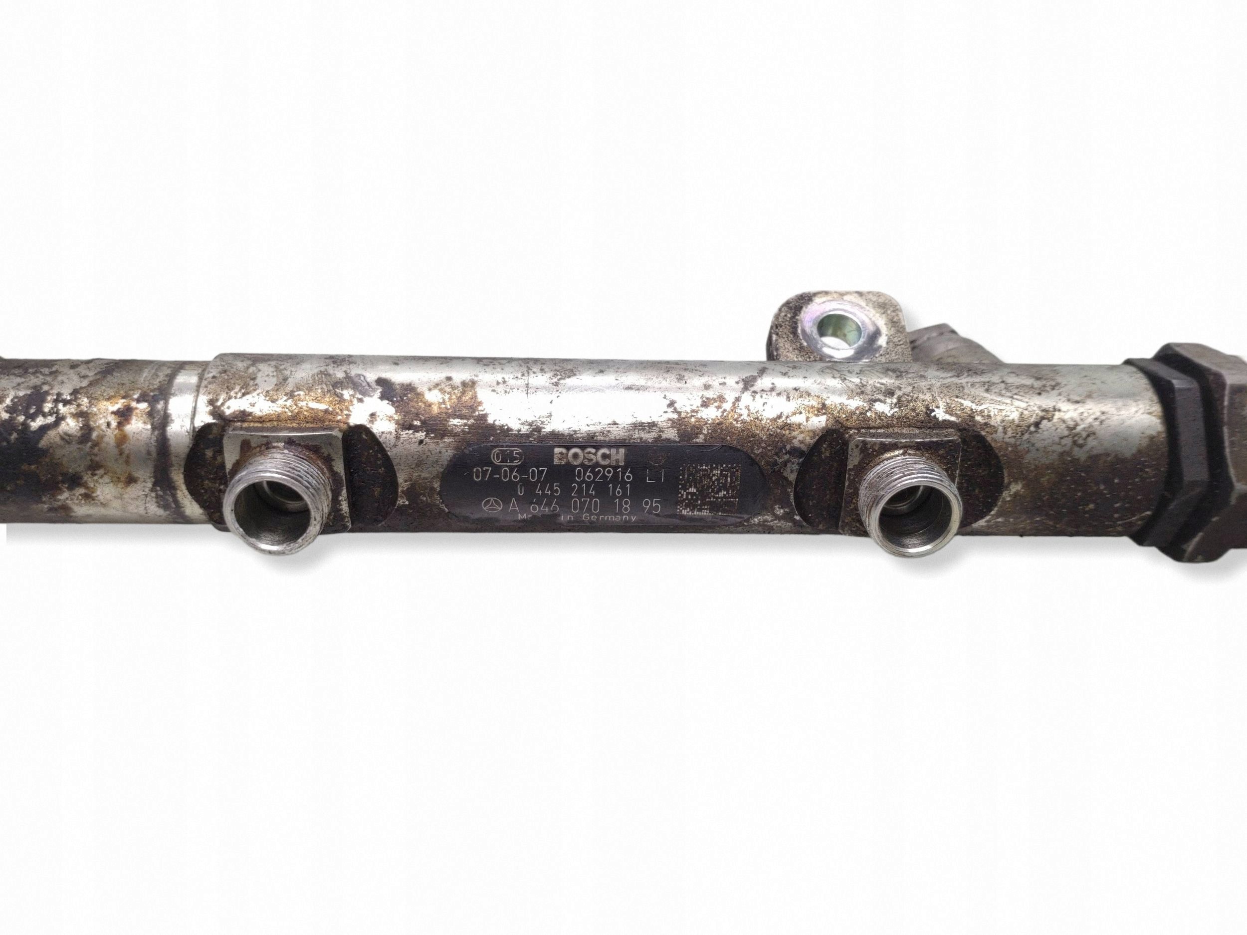 Carril de inyección Mercedes-Benz Sprinter W906 OEM A6460701895 image 4