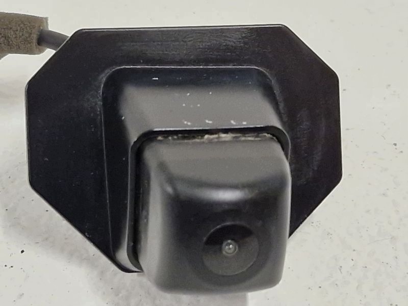 OEM 39970-54P00 peräkamera Suzuki Vitara III:lle
