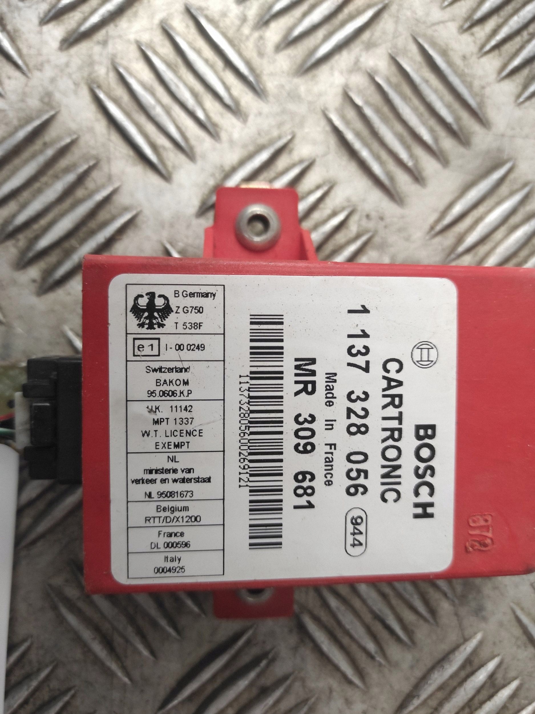 Module immobilisateur OEM 1137328056 pour Mitsubishi Carisma image 4