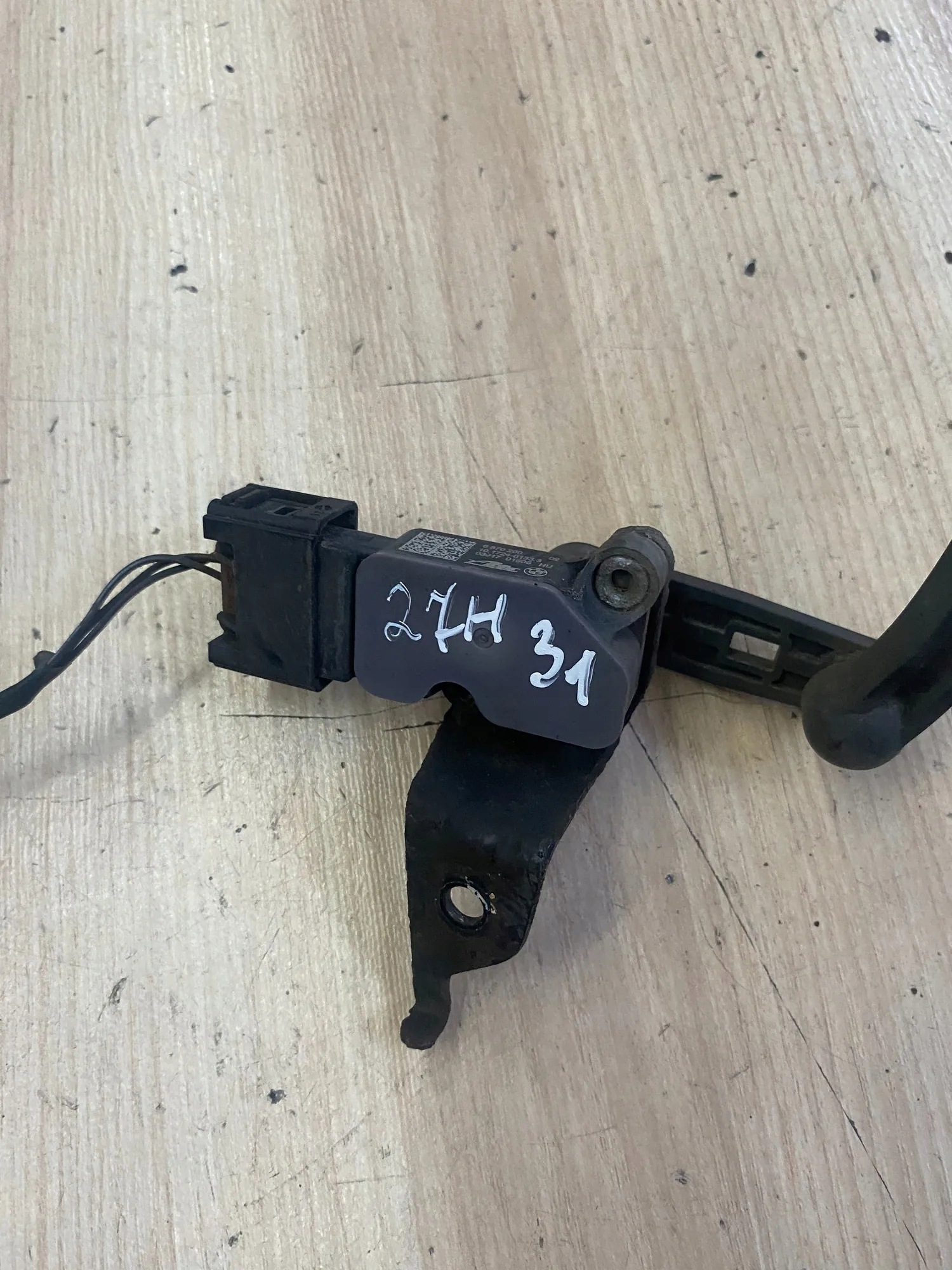 MINI F60 Xenon-strålkastarnivåsensor OEM 6870200 image 6