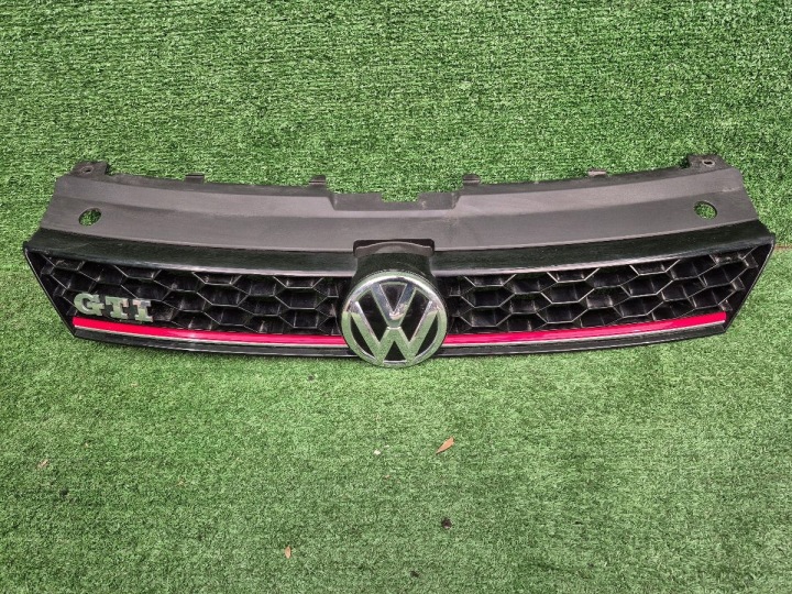 Säleikkö VW Polo 5 V Lift GTI 6C0853651E