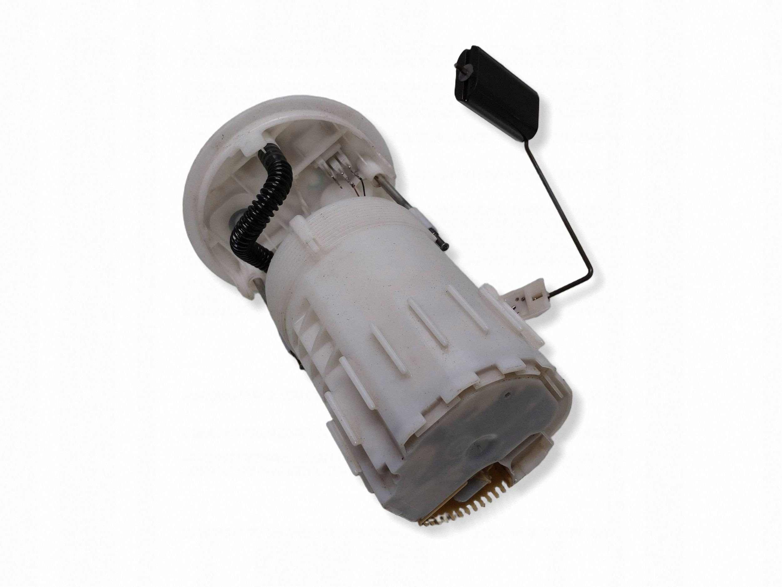 Renault Trafic II Bränslenivåsensor OEM 8200009645C image 8