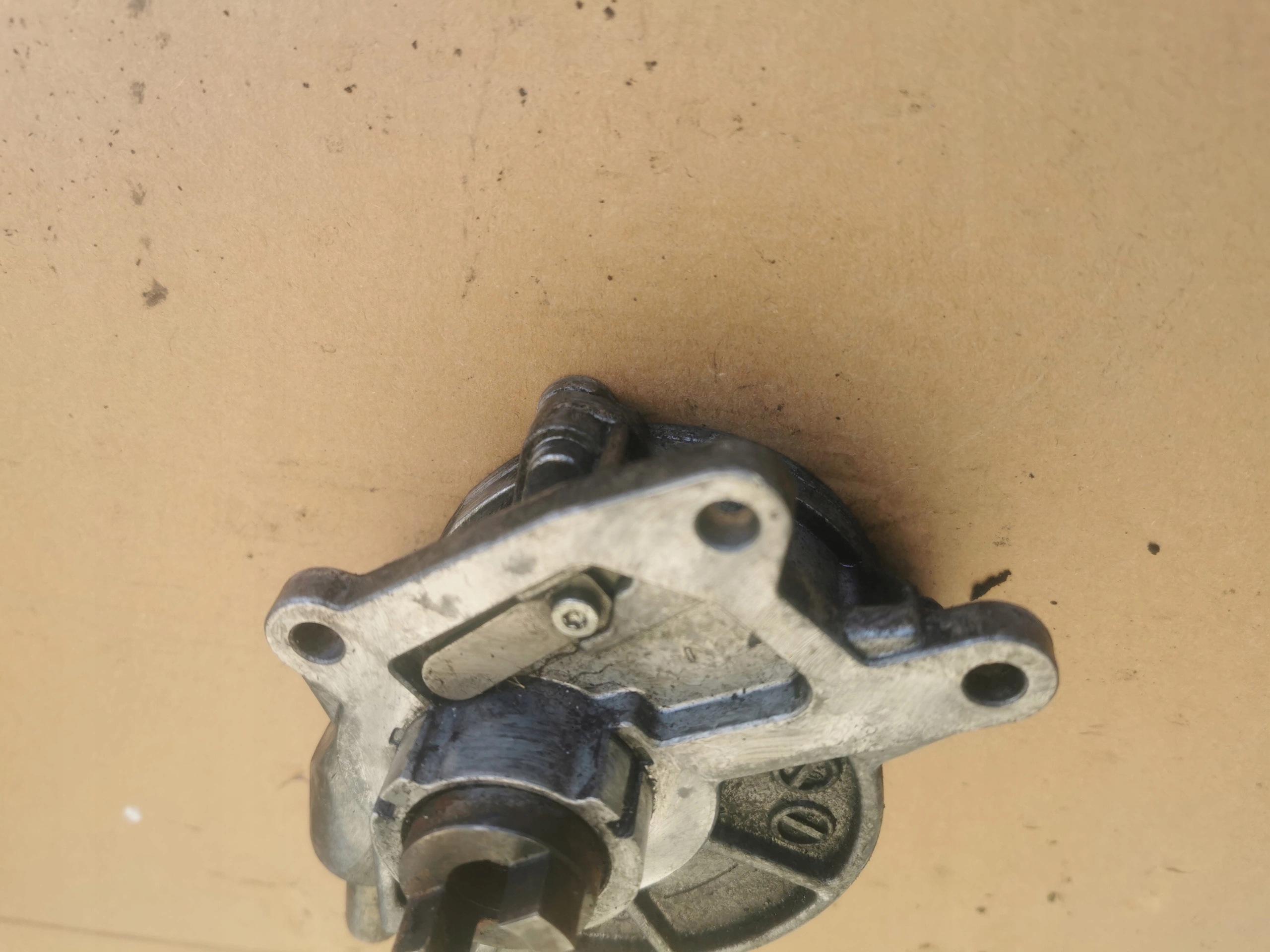 Bomba de vacío OEM A6422300065 para Chrysler 300C 3.0 image 5