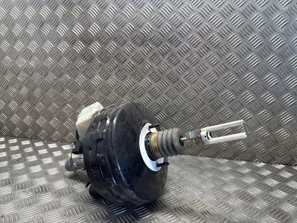 Mercedes W212 Hybrid Jarruvahvistin OEM A2124302230